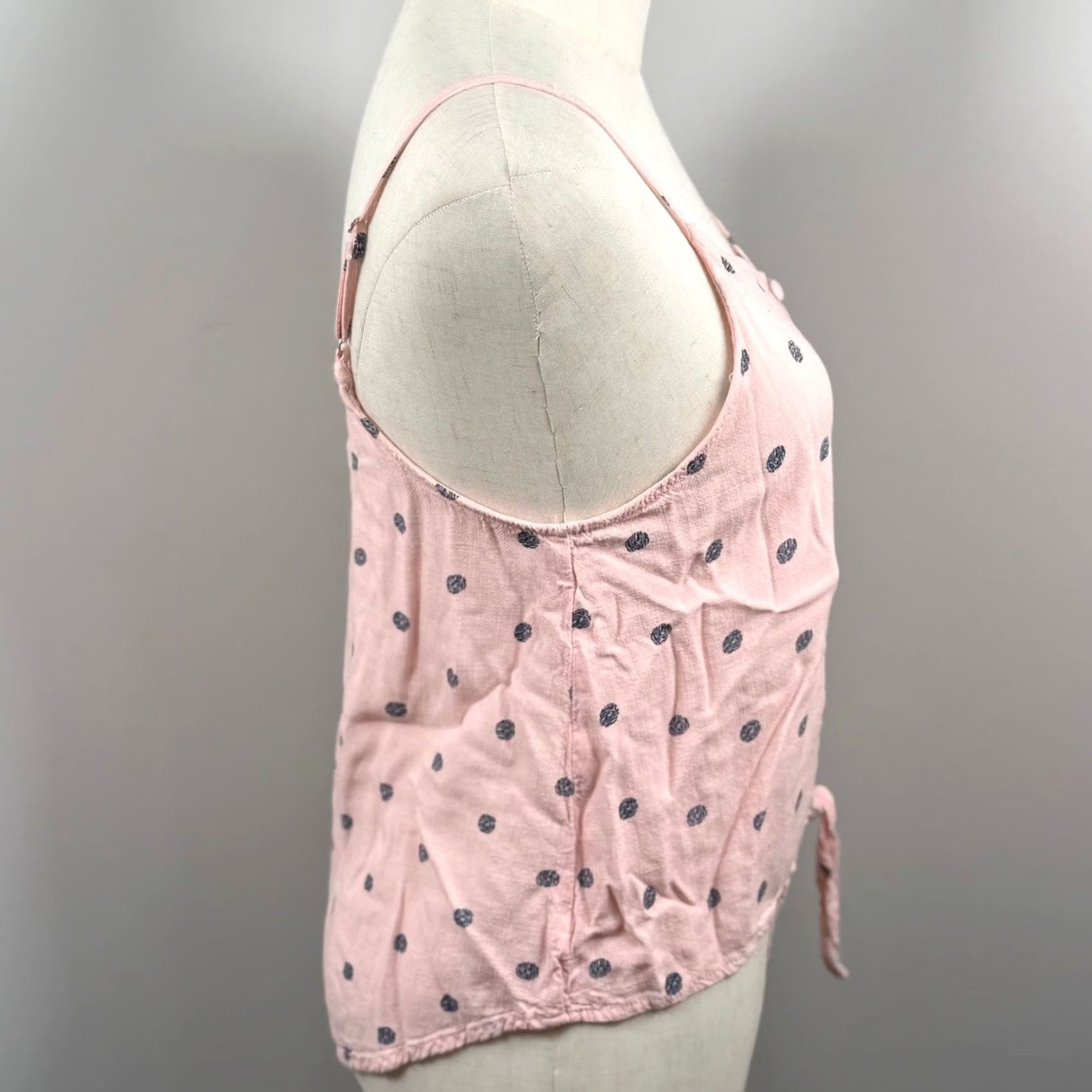 Pinko MINE Camisole Tank Top Women S Pink Polka Dot Button Front Tie TB4600 Boho Summer V-Neck Spaghetti Strap Size S Regular Color Pink Size S / US 4 / IT 40 - 5 Thumbnail