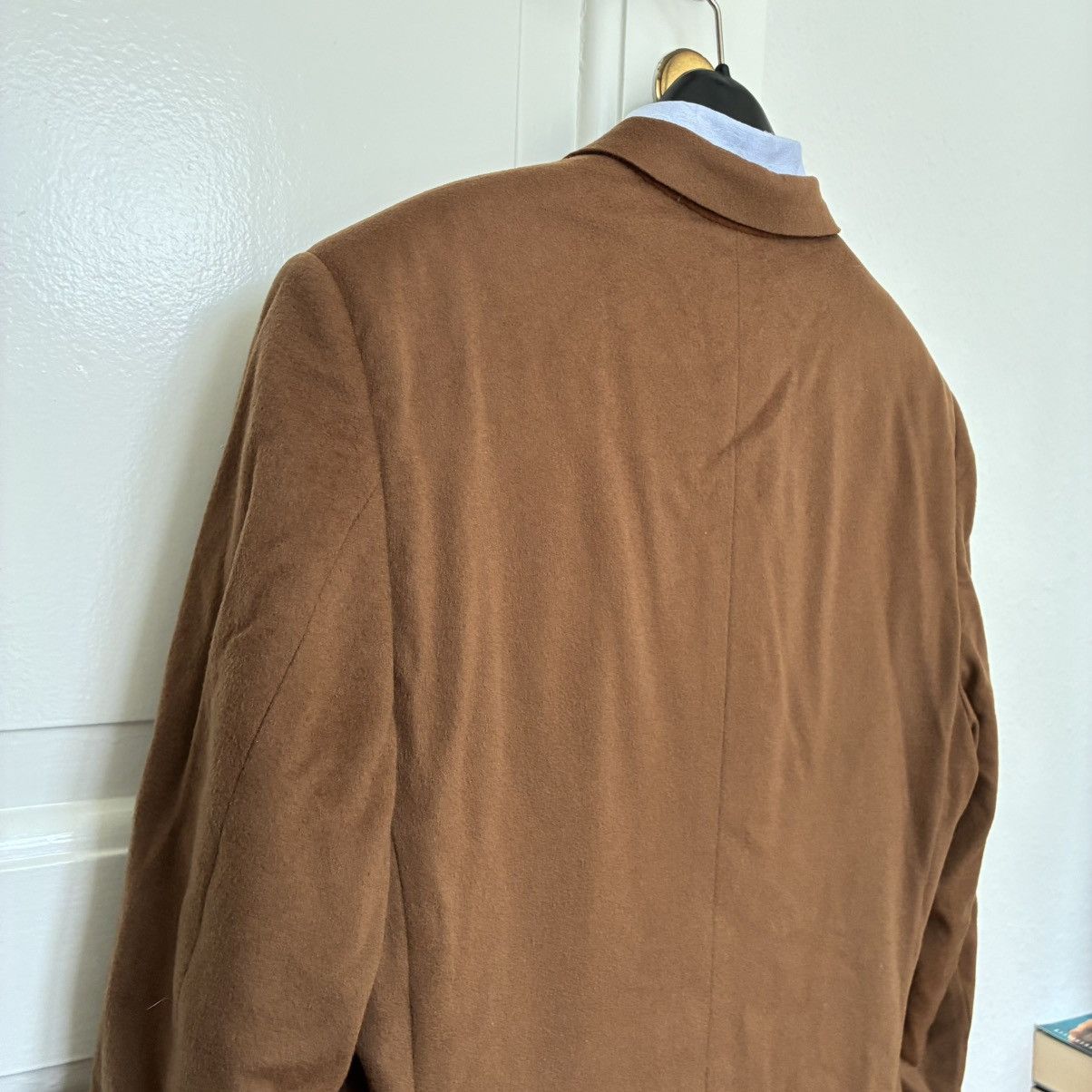 Corneliani Corneliani 100% Virgin Wool Camel Overcoat - Italy - Size 36R - 16 Thumbnail