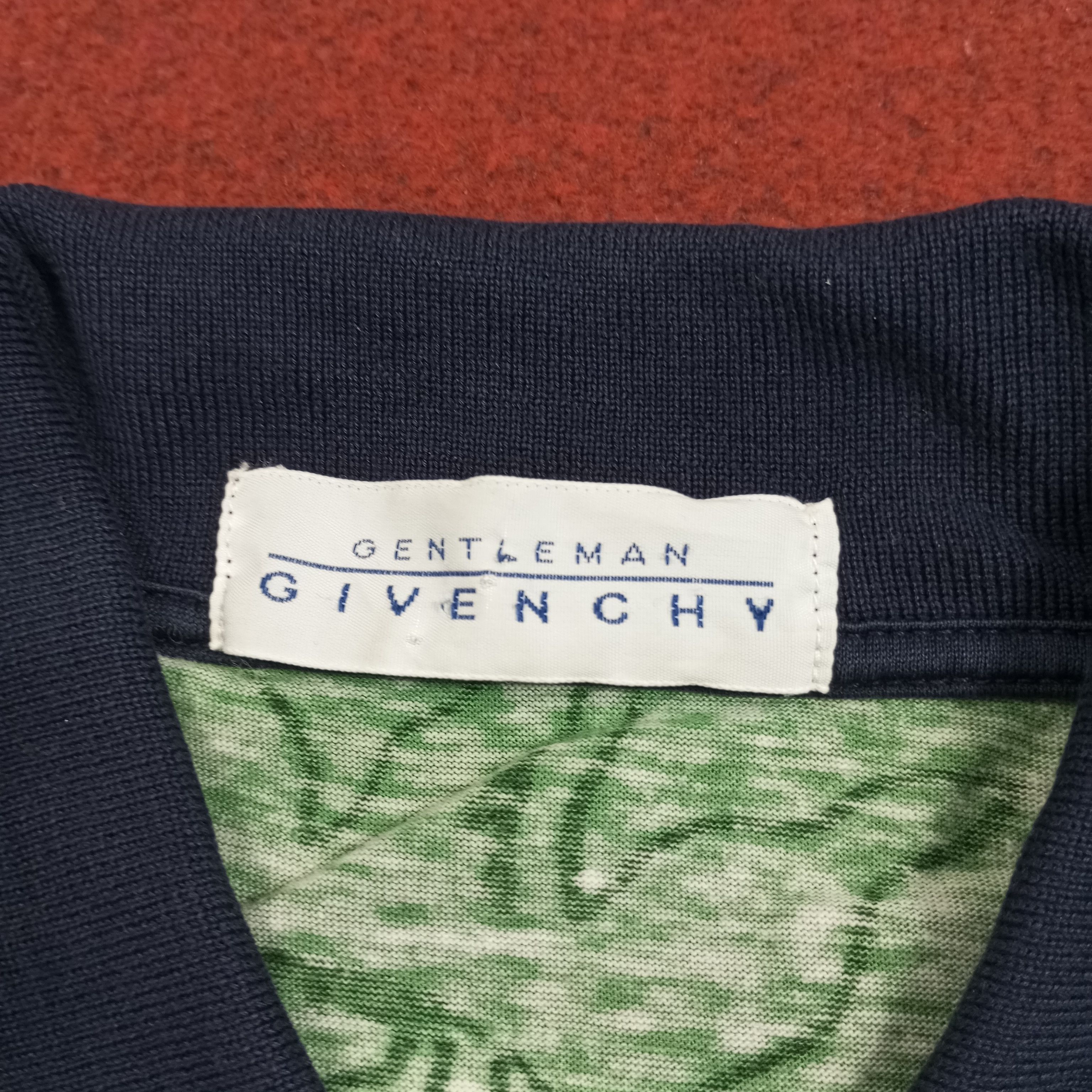 Givenchy Gentlemen Givenchy Fashion Designer Style Polos Size US M / EU 48-50 / 2 - 4 Thumbnail