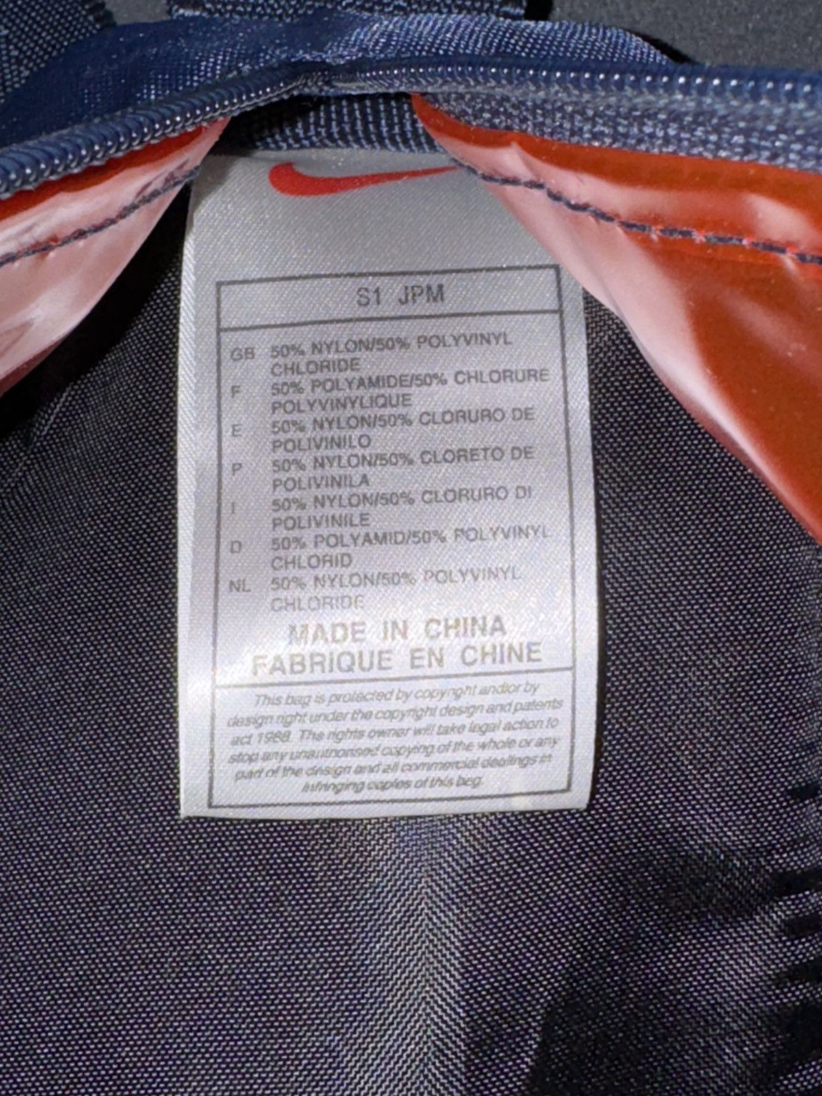Nike RareVintage Nike 2001 Transluscent Poly Vinyl Mini Back Pack Size ONE SIZE - 10 Thumbnail