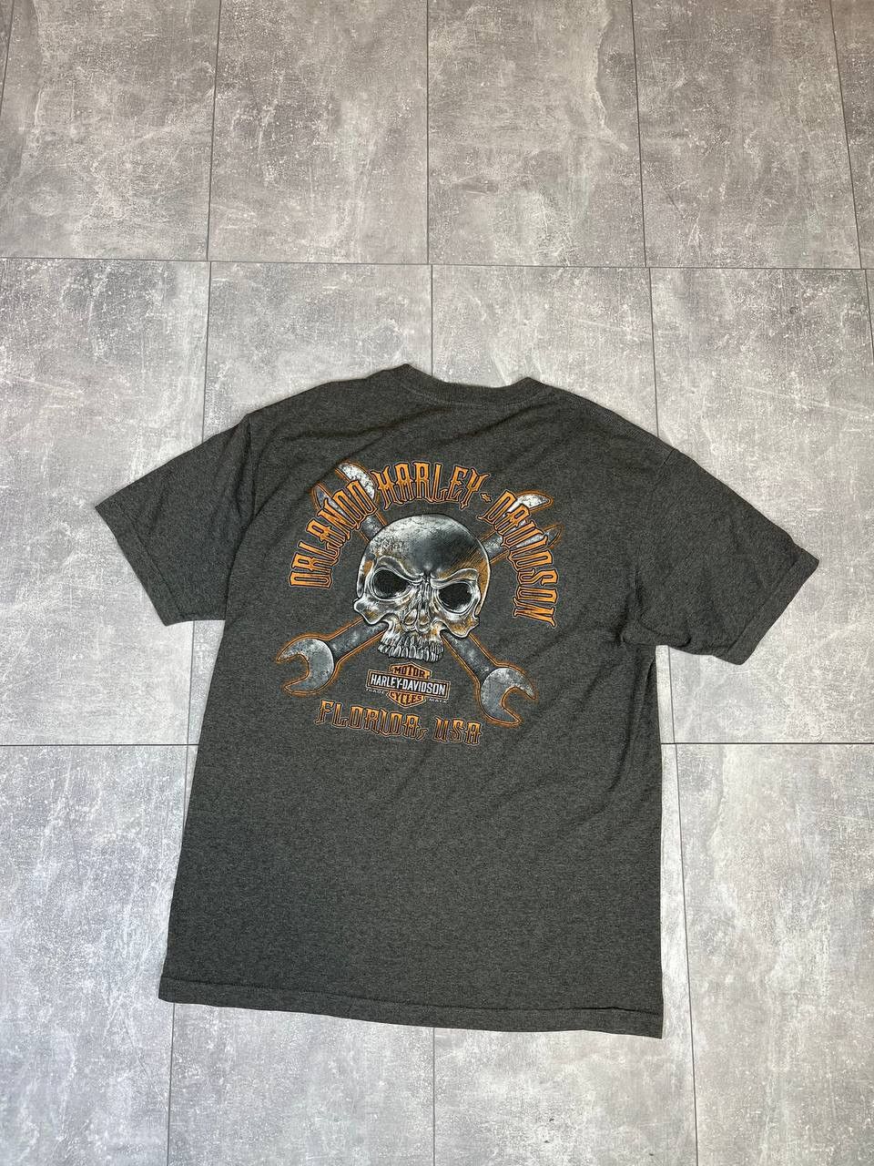 Vintage Men’s vintage overprint logo Harley Davidson tee Size US L / EU 52-54 / 3 - 1 Thumbnail