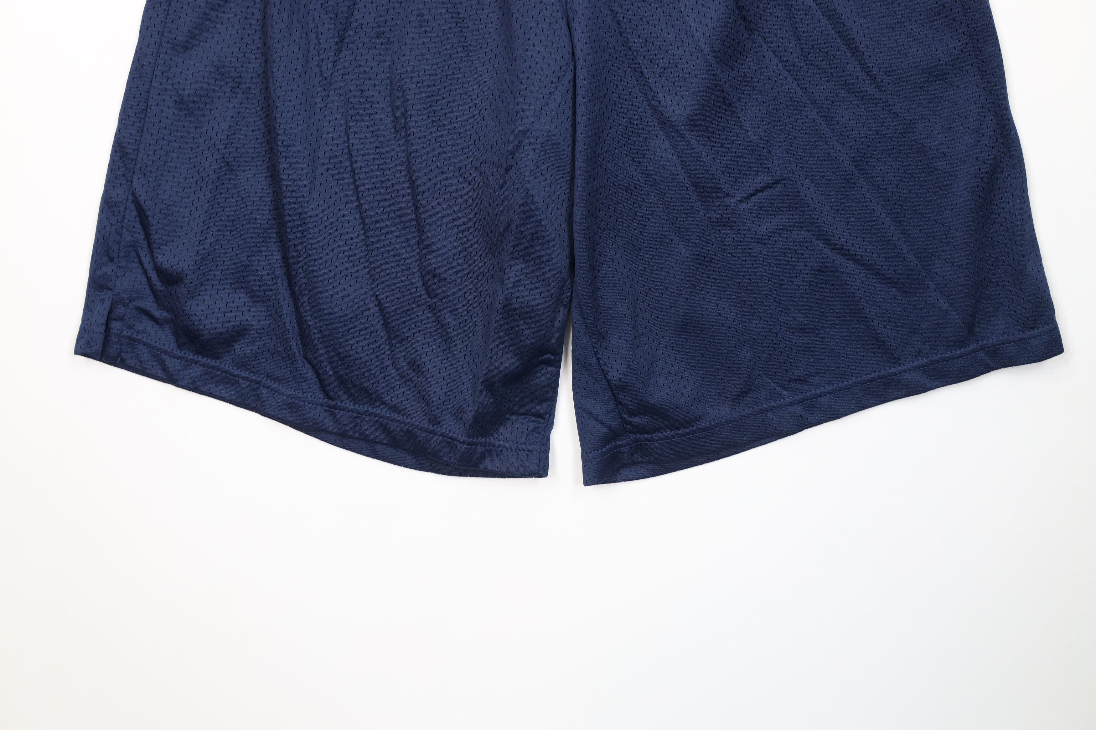 Vintage Vintage 90s Streetwear Gym Basketball Shorts Nylon Blue USA Size US 30 / EU 46 - 4 Thumbnail