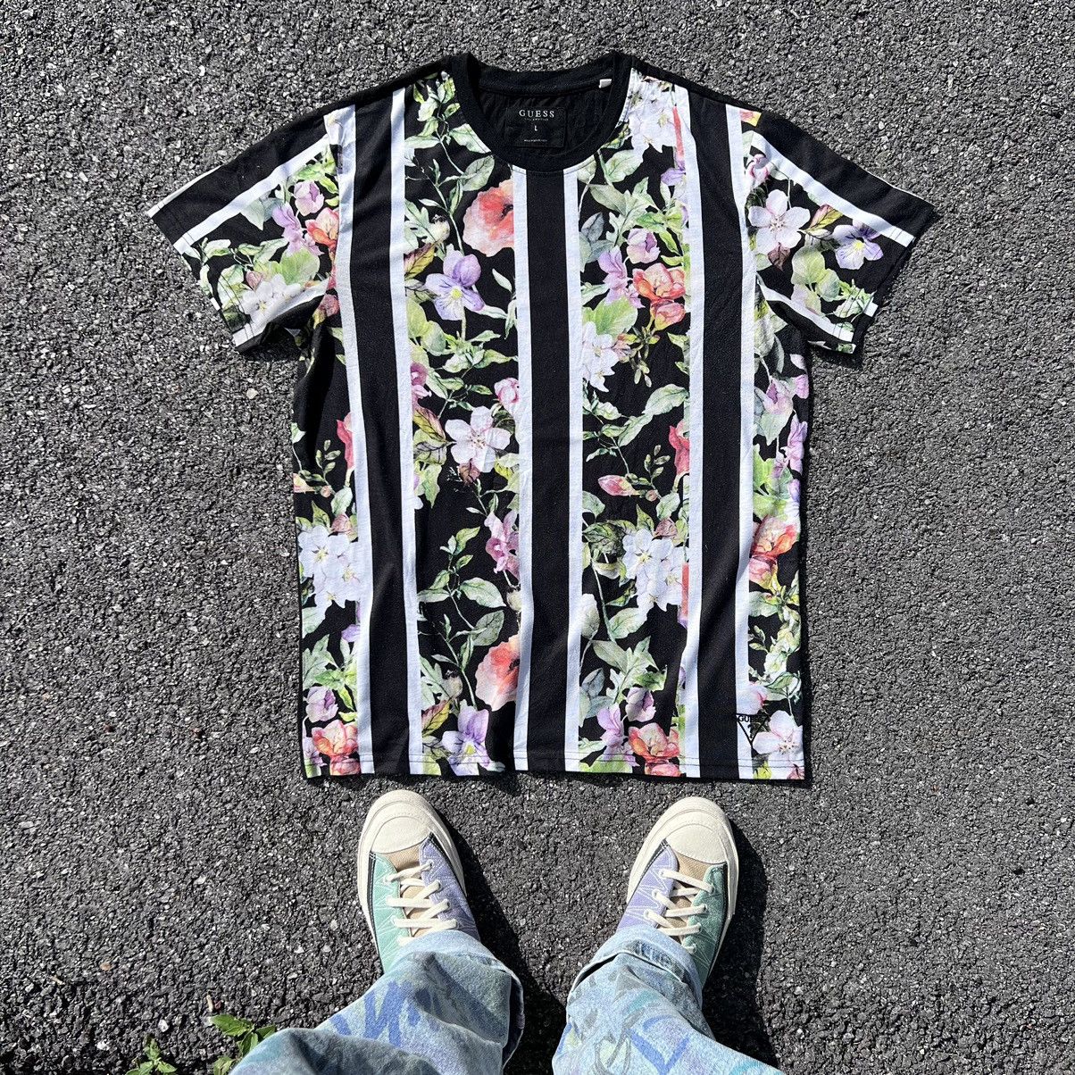 Guess GUESS FLORAL TEE Size US L / EU 52-54 / 3 - 1 Thumbnail