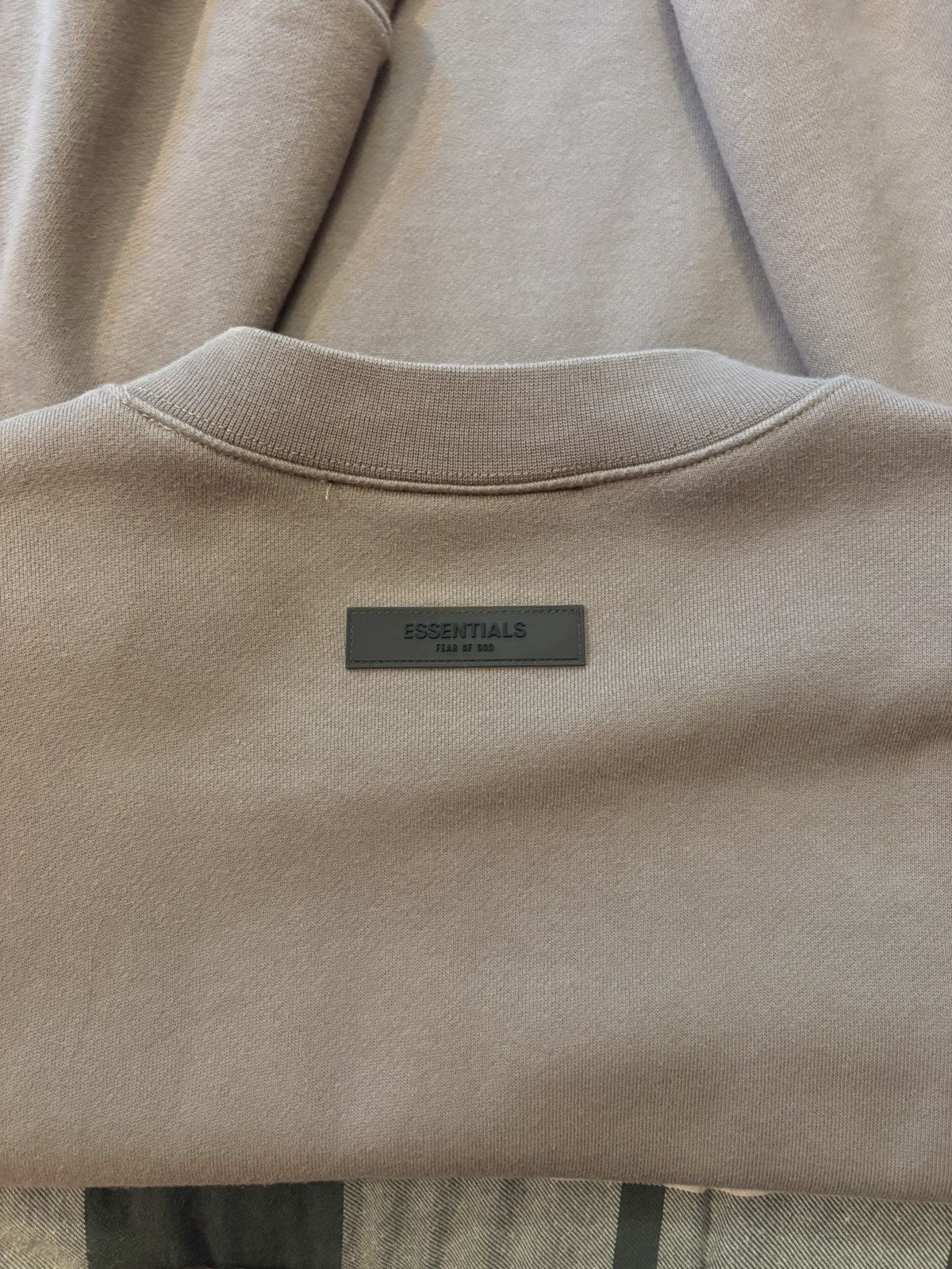 Fear of God FEAR OF GOD ESSENTIALS RELAXED CREWNECK SWEATSHIRT Size US M / EU 48-50 / 2 - 2 Thumbnail