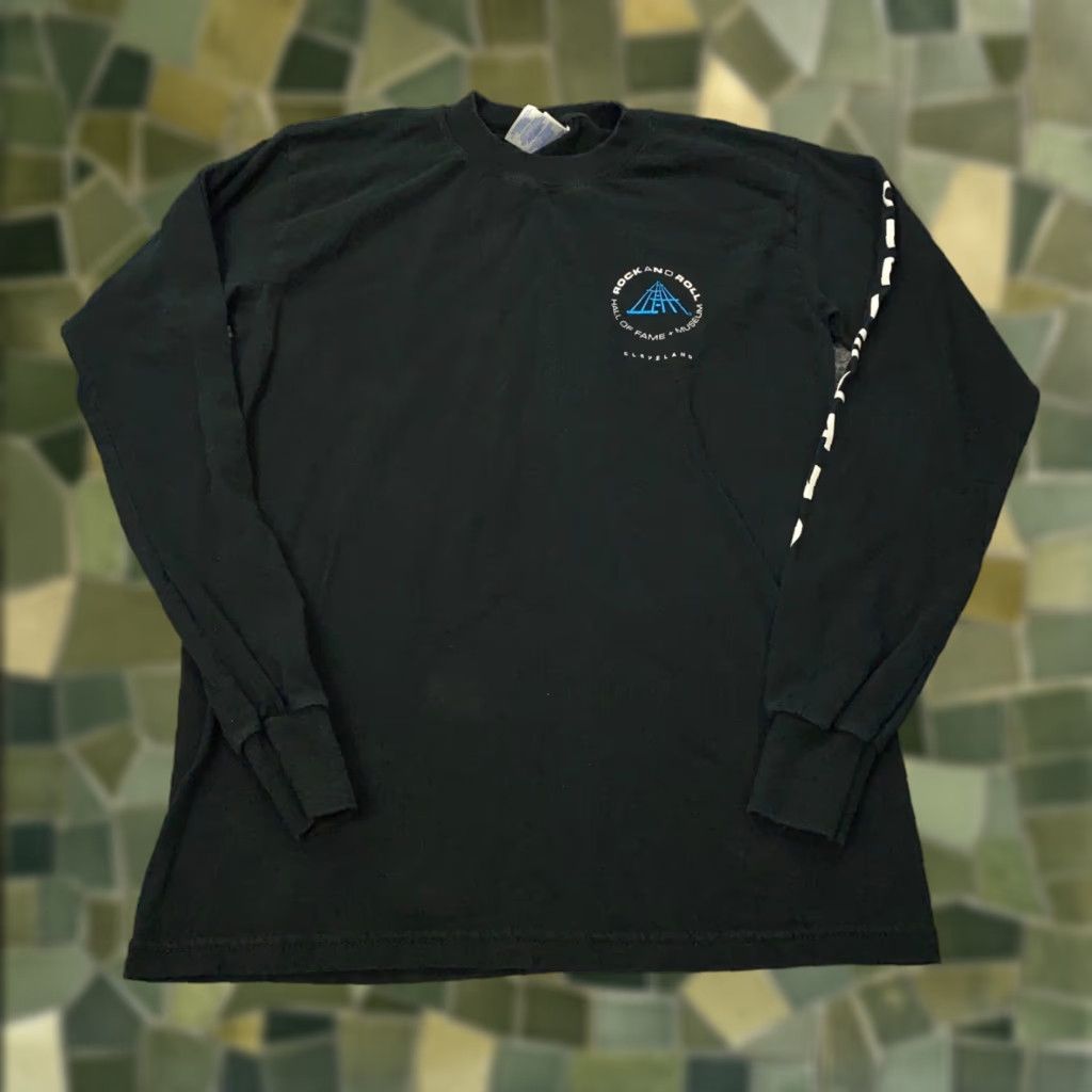 Gildan Rock And Roll Hall Of Fame + Museum Shirt Mens Small Black Graphic Long Sleeve Size US S / EU 44-46 / 1 - 1 Thumbnail
