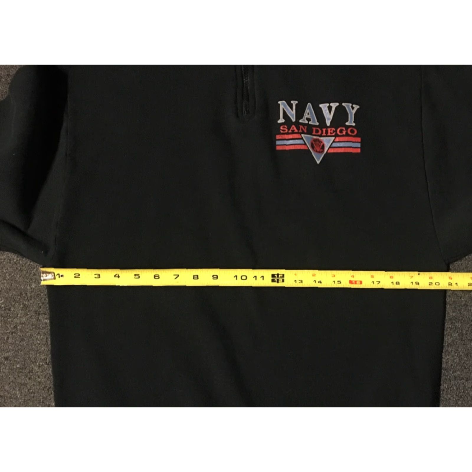 Jerzees VINTAGE US Navy San Diego 1/4 Zip Sweatshirt M Black Jerzees Shirt Men 80s 90s Military Navy Grunge California USA Pullover 1/4 Zip Size US M / EU 48-50 / 2 - 4 Thumbnail