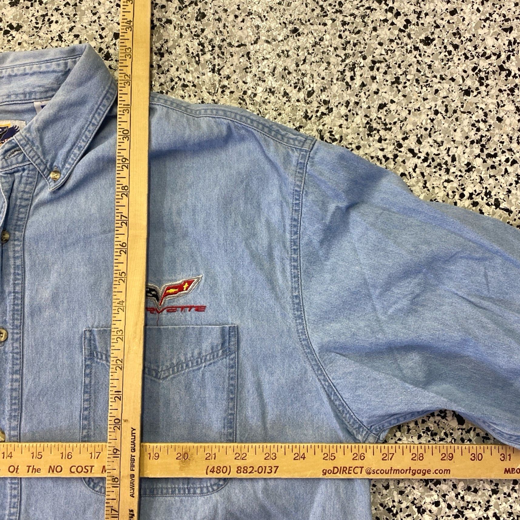 Denime VINTAGE Corvette Racing Denim Button-Down Shirt Mens XL XL Blue Button-Up Men Size US S / EU 44-46 / 1 - 4 Thumbnail