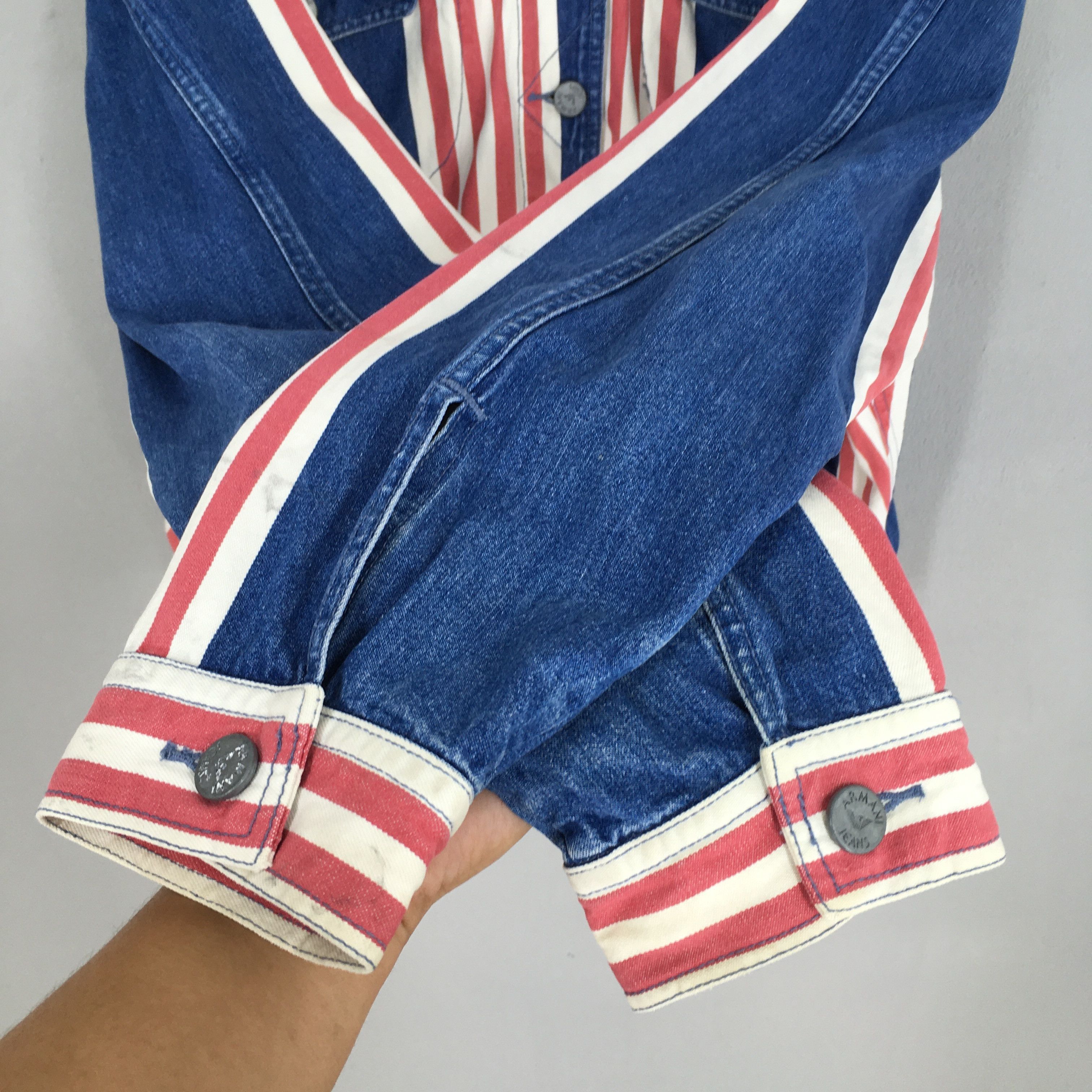 Armani Vintage 90's Armani Jeans Denim Trucker Jacket Hoodie Large Size US L / EU 52-54 / 3 - 9 Thumbnail