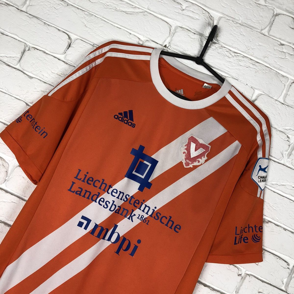 Adidas Vaduz Liechtenstein Match Worn 2011 2012 Goalkeeper jersey Size US L / EU 52-54 / 3 - 3 Thumbnail