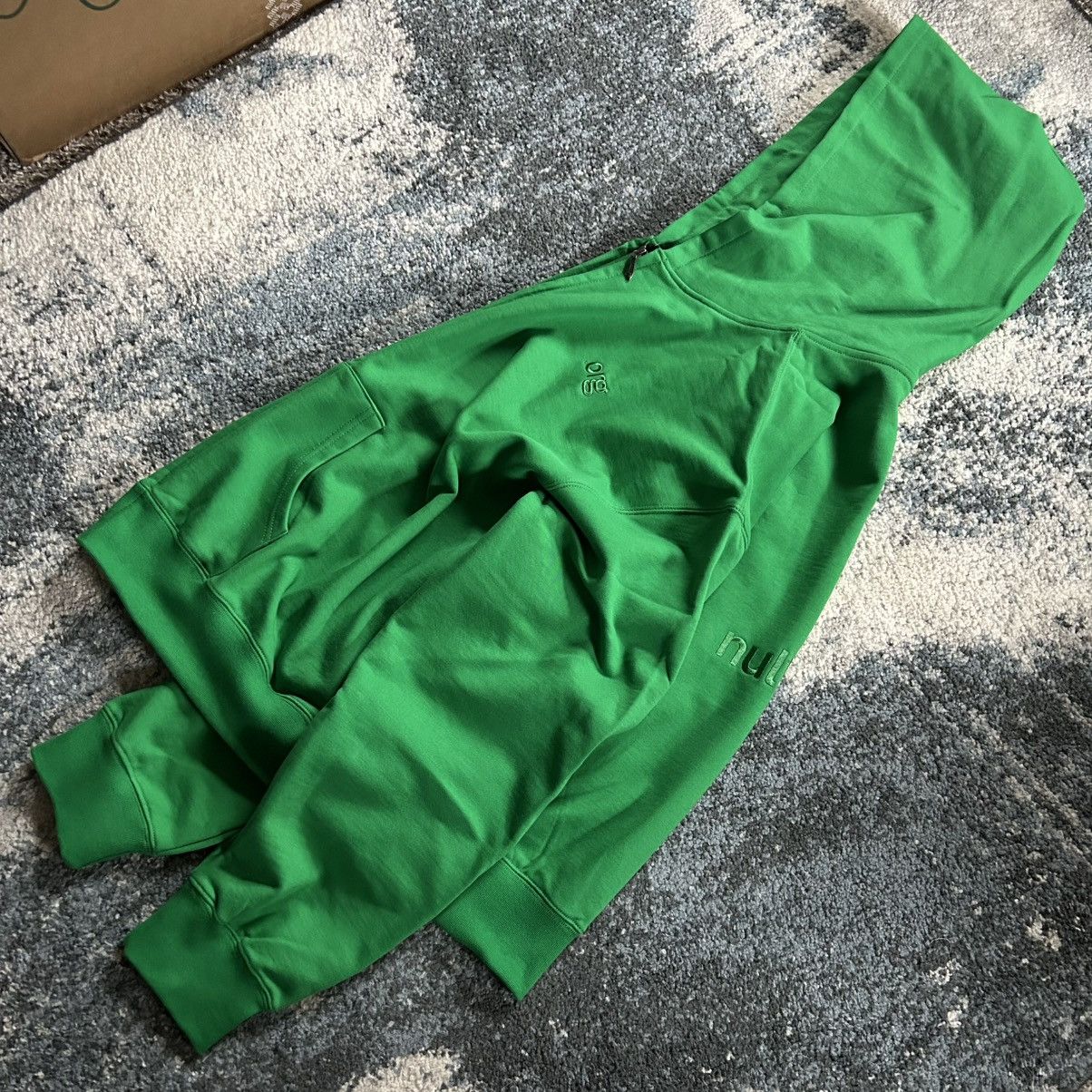 Bottega Veneta nul1.org (nu-14) slime green YKK full zip wide boxy cropped Size US L / EU 52-54 / 3 - 2 Thumbnail