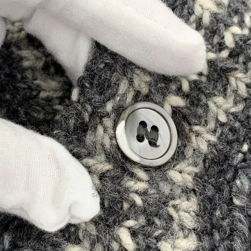 Thom Browne Thom Browne Women's Dark Gray Wool Cardigan . Size XS / US 0-2 / IT 36-38 - 9 Thumbnail