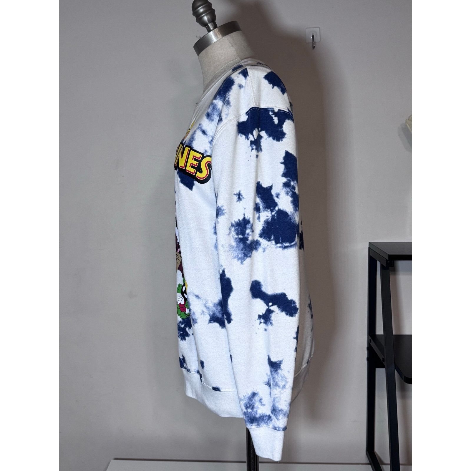 Unknown London Hybrid Apparel Warner Bros Looney Tunes Graphic Sweatshirt Size XL / US 12-14 / IT 48-50 - 3 Thumbnail