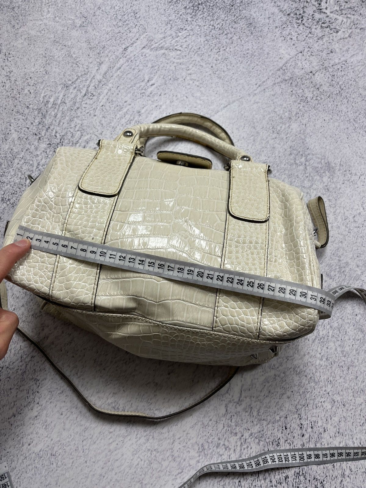 Guess Guess Vintage Buckle Logo Shoulder Bag 00’s Y2k Avant Garde Size ONE SIZE - 10 Thumbnail