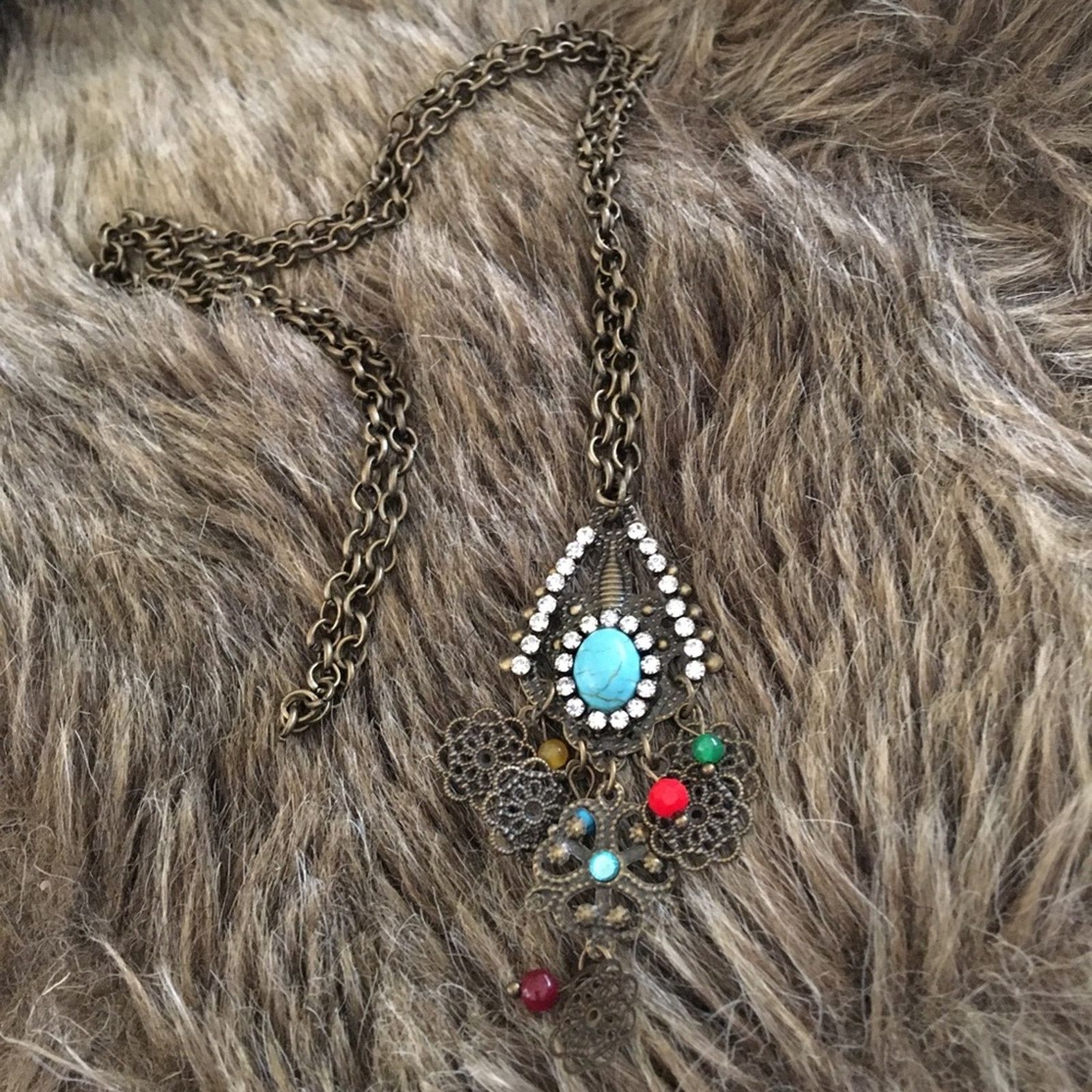 Vintage Vintage brass tone rhinestone medallion necklace Size ONE SIZE - 6 Thumbnail