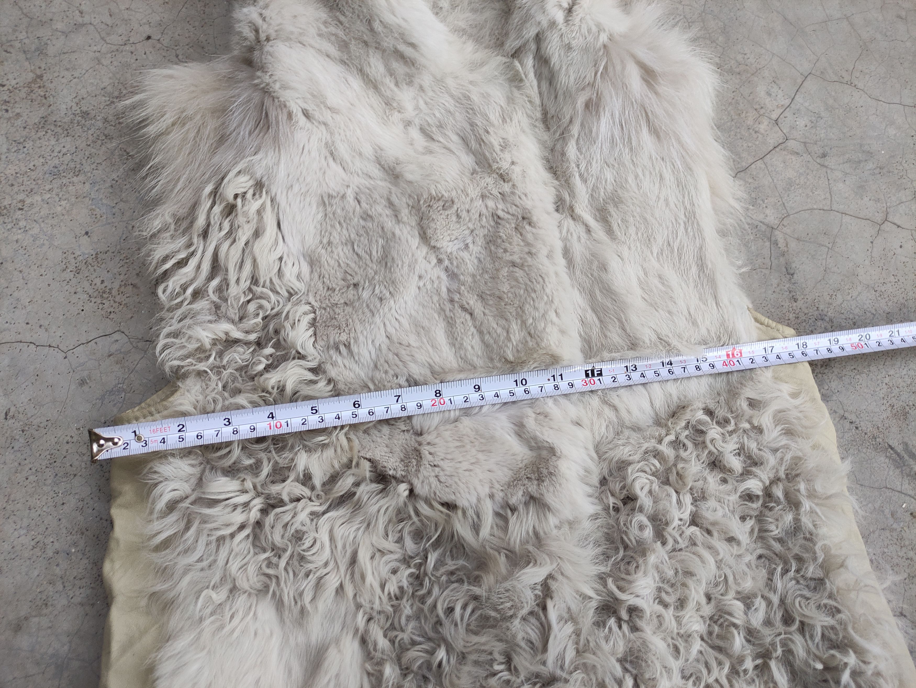 Japanese Brand D'deMOO PATCHWORK FAUX FUR RABBIT RACCOON GILET VEST HOODED Size S / US 4 / IT 40 - 13 Thumbnail