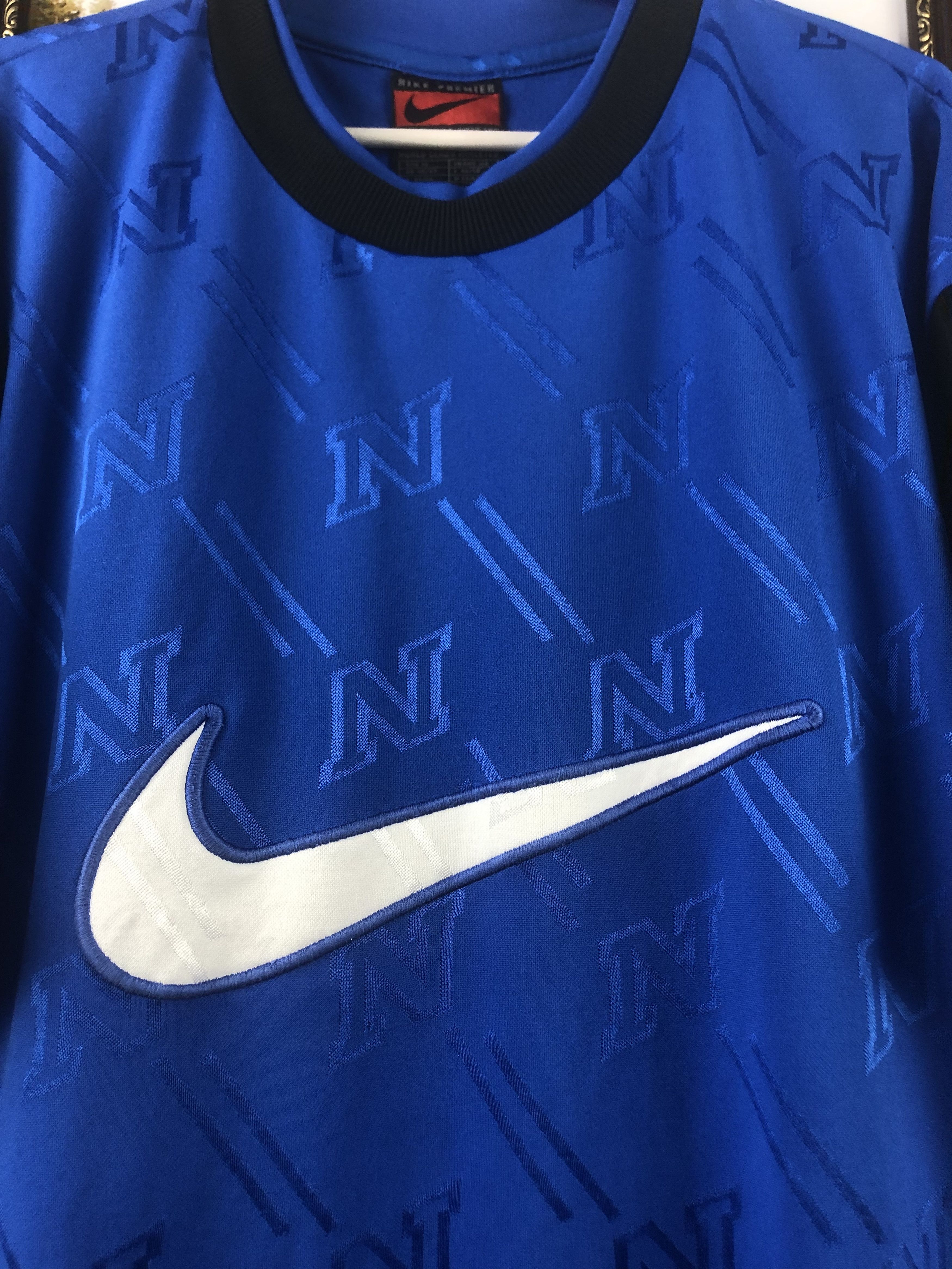 Nike Vintage Paris Saint-Germain Shirts Template Soccer Jersey Size US XL / EU 56 / 4 - 5 Thumbnail