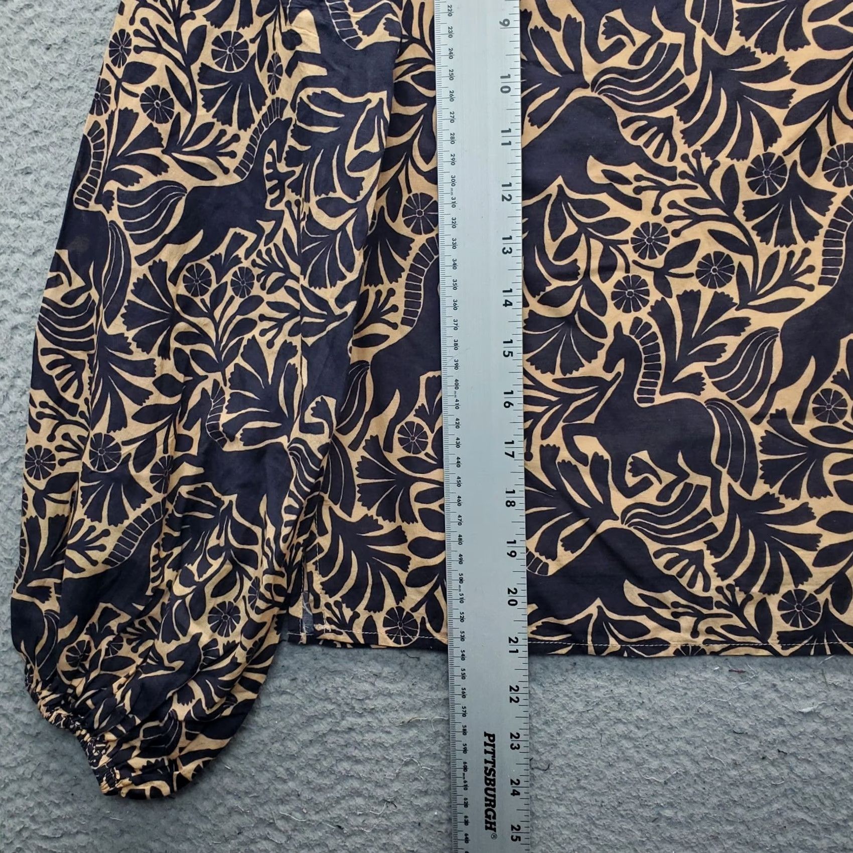CAMI NYC CAMI NYC Georgine Top Womens XS Multi In Wild Horses Print Lined Ruffle Neck Shirt Womens Size XS Multicolor Animal Print 90s Theme Size XS / US 0-2 / IT 36-38 - 3 Thumbnail