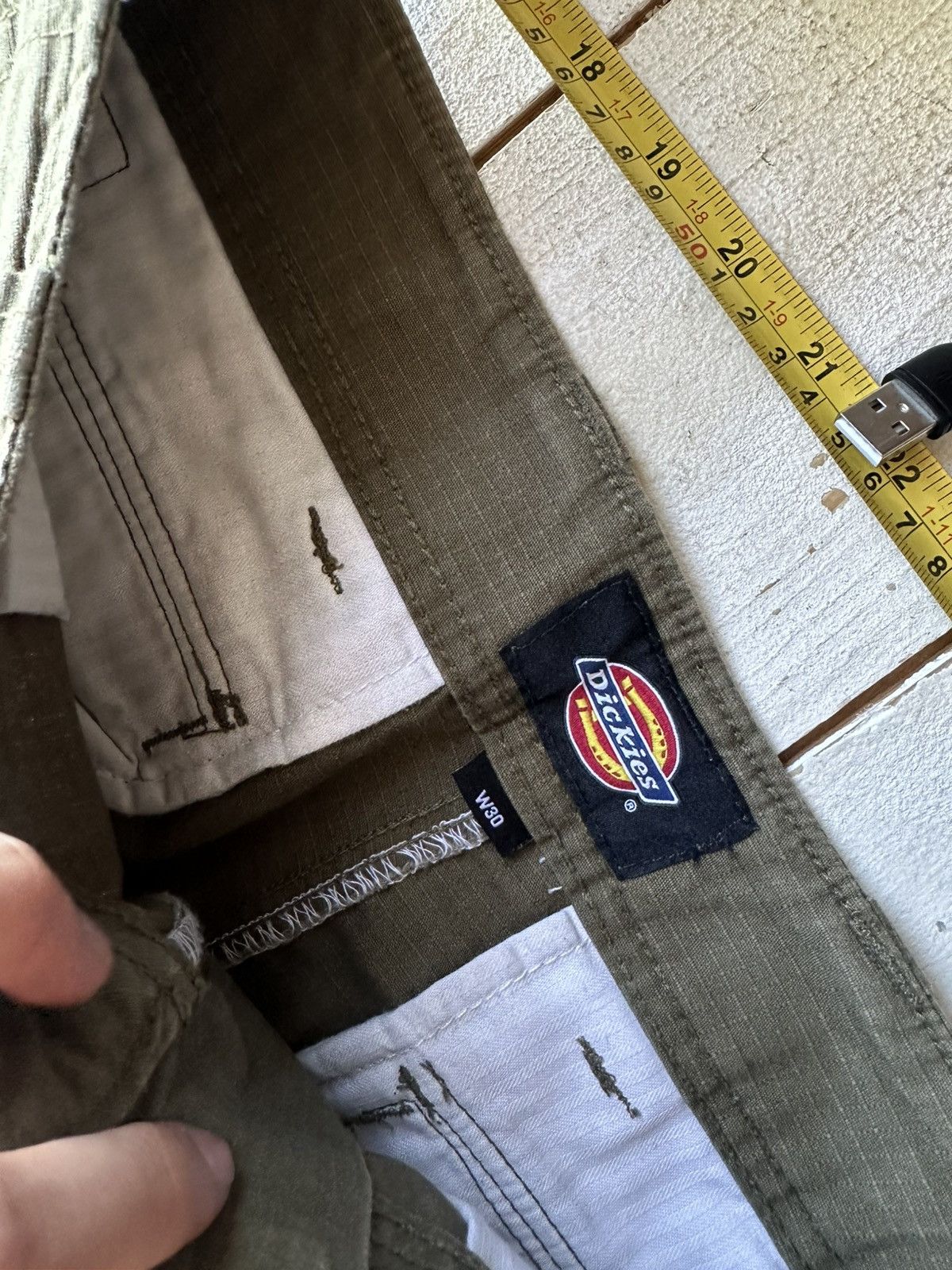 Dickies OLIVE DICKIES 🚨 CARGO PANTS Y2K SK8 BAGGY MULTIPOCKET Size US 30 / EU 46 - 3 Thumbnail
