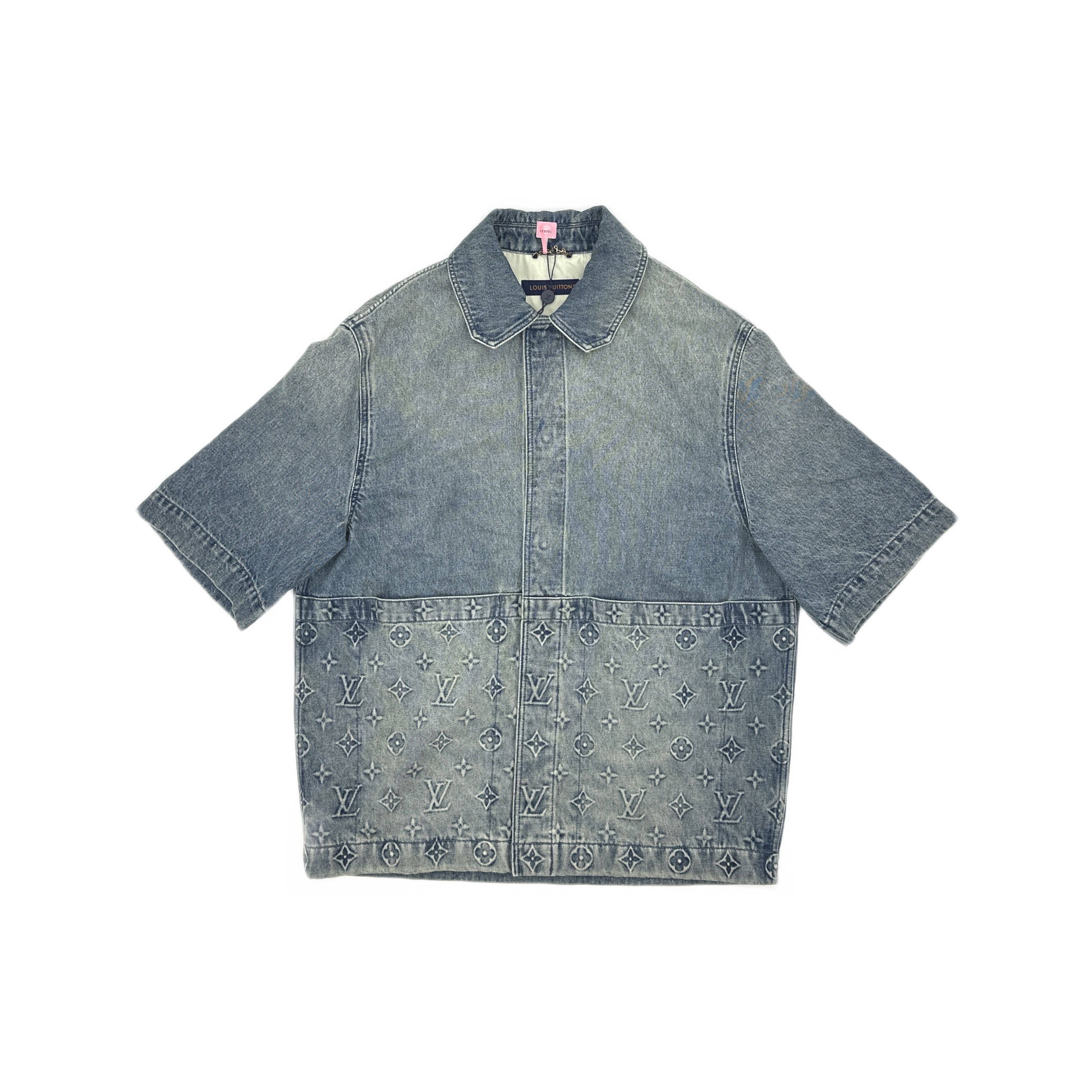 Louis Vuitton Louis Vuitton Monogram Denim Shirt L Size US L / EU 52-54 / 3 - 1 Thumbnail
