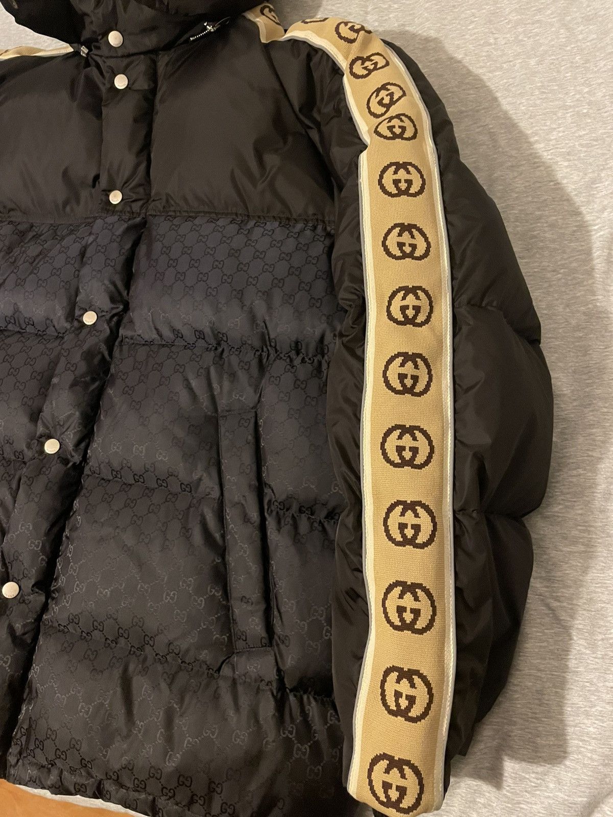 Gucci Gucci Down Jacket Size 52 - "GG jacquard nylon padded coat" Size US L / EU 52-54 / 3 - 4 Thumbnail