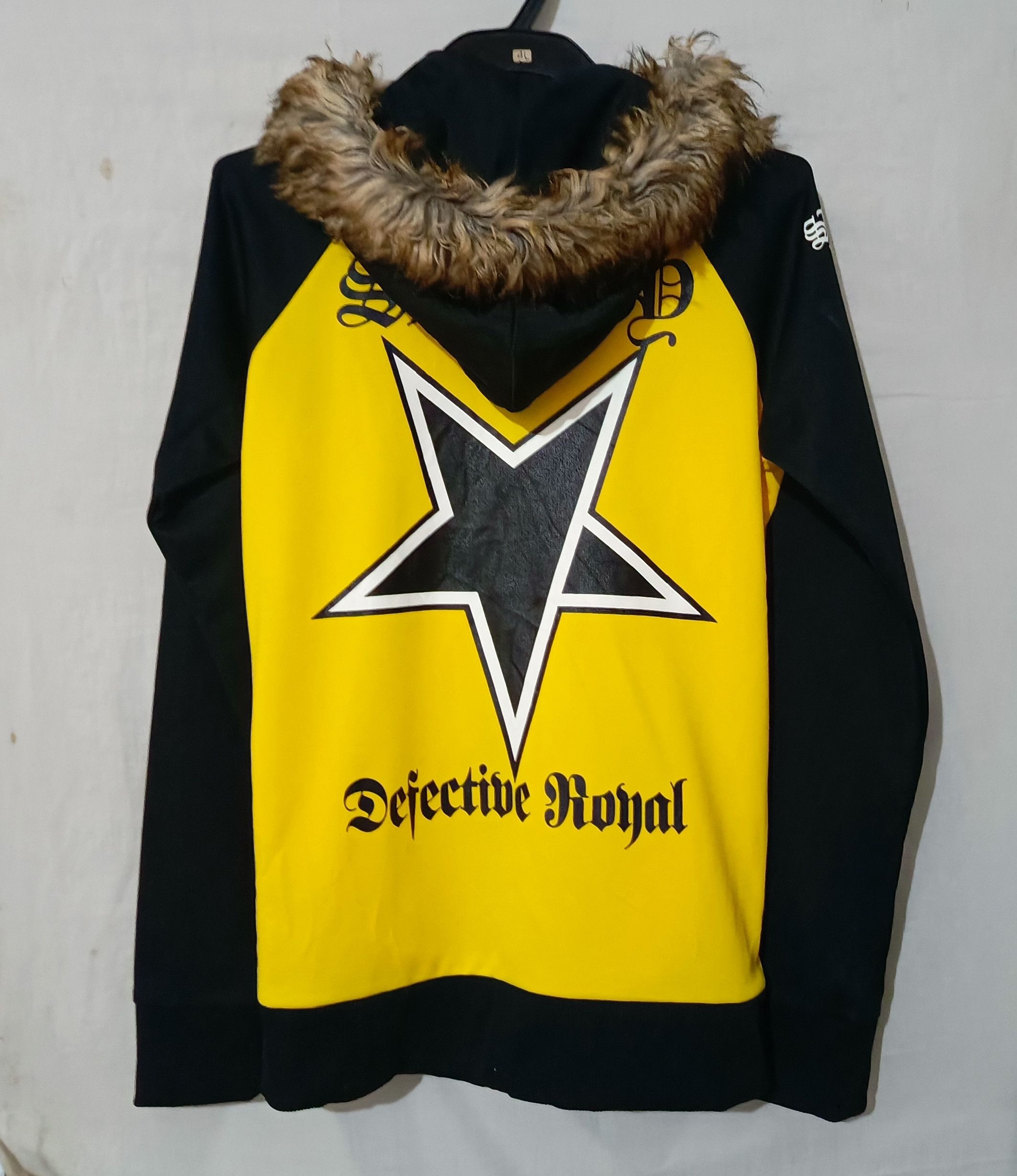 ⭐2000's Archives Fur Hoodie Slim Star Cross Chrome LGB Style