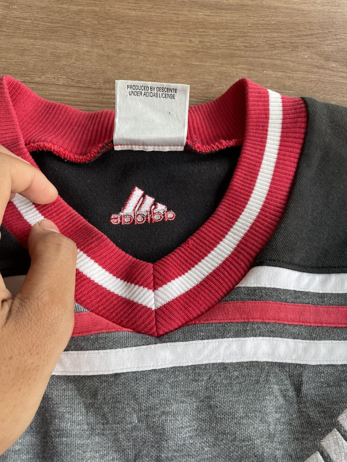 Adidas × Vintage Vintage 90s adidas international sports sweatshirt Size US L / EU 52-54 / 3 - 8 Thumbnail