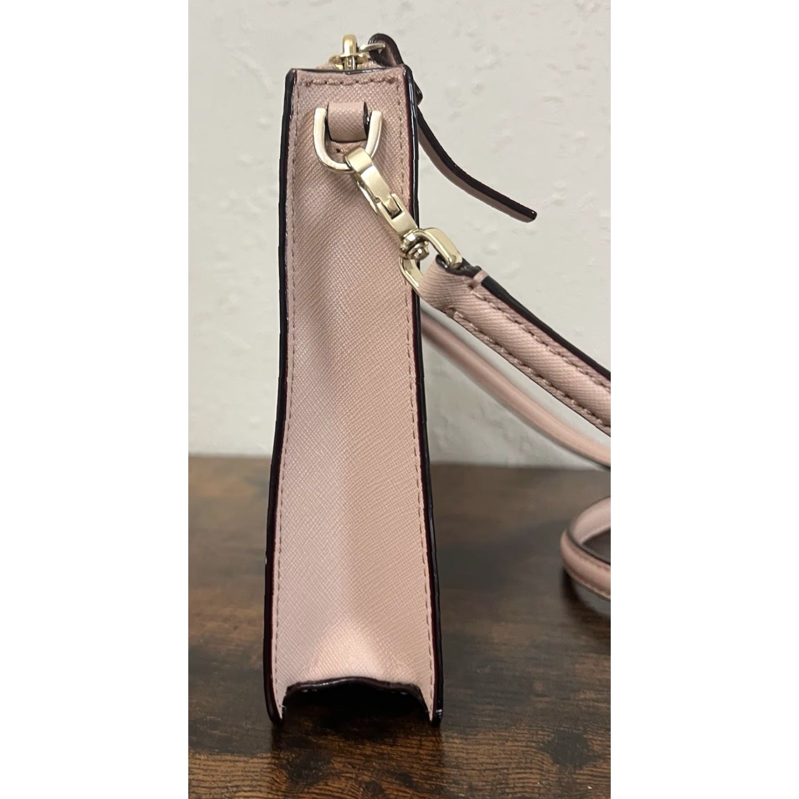 Pinko Kate Spade Crossbody Bag Pink Leather Purse Clutch Dusty Pink Small EUC Strap Detachable Strap Women Size ONE SIZE - 5 Thumbnail