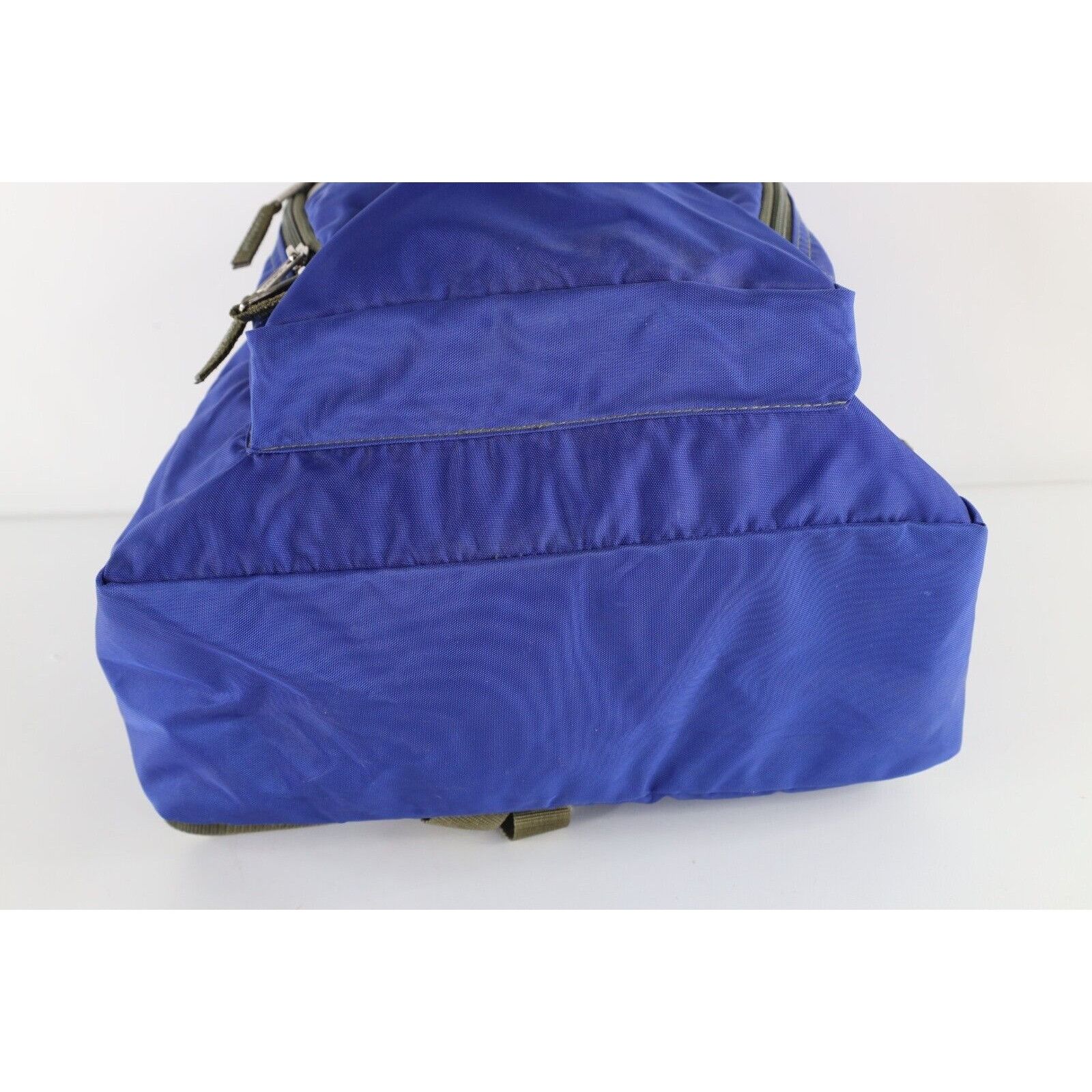 L.L. Bean × Vintage Vintage LL Bean Distressed Spell Out Reflective Backpack Bag Size ONE SIZE - 9 Thumbnail