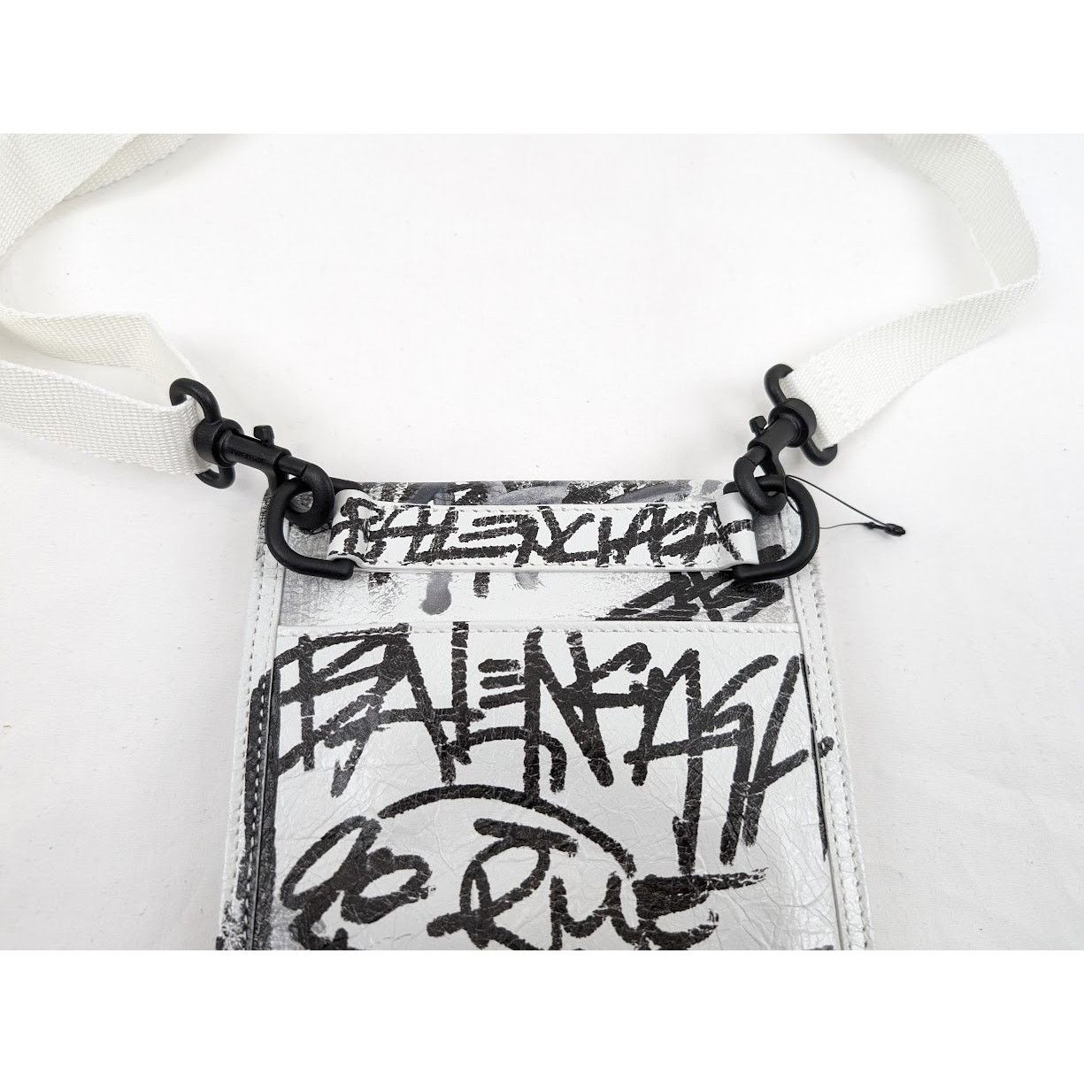 Balenciaga o1rshd1 Q:2 / Size: OS / Explorer Small Pouch Strap Graffiti Size ONE SIZE - 10 Thumbnail