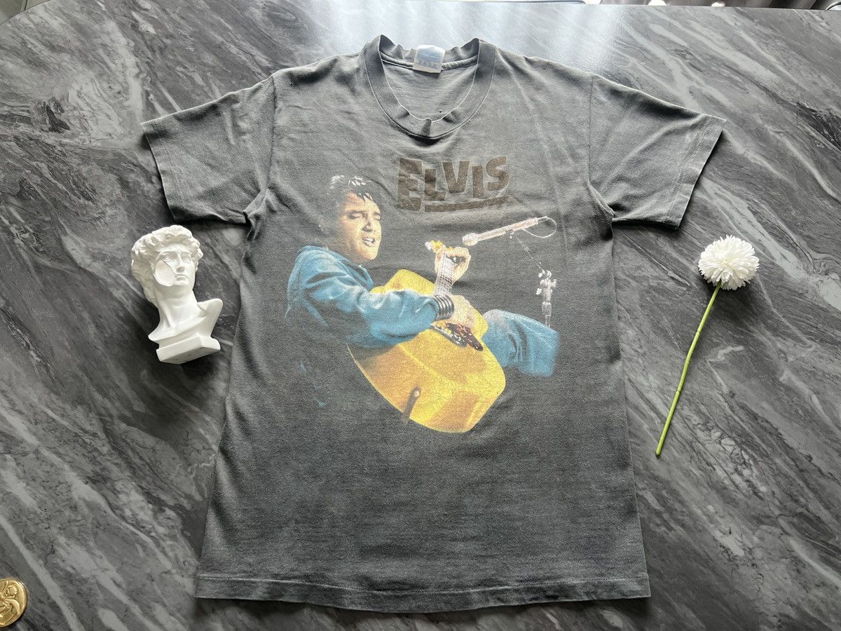 Band Tees × Vintage Elvis Presley : 1995 Men Magic Black Size US M / EU 48-50 / 2 - 2 Thumbnail