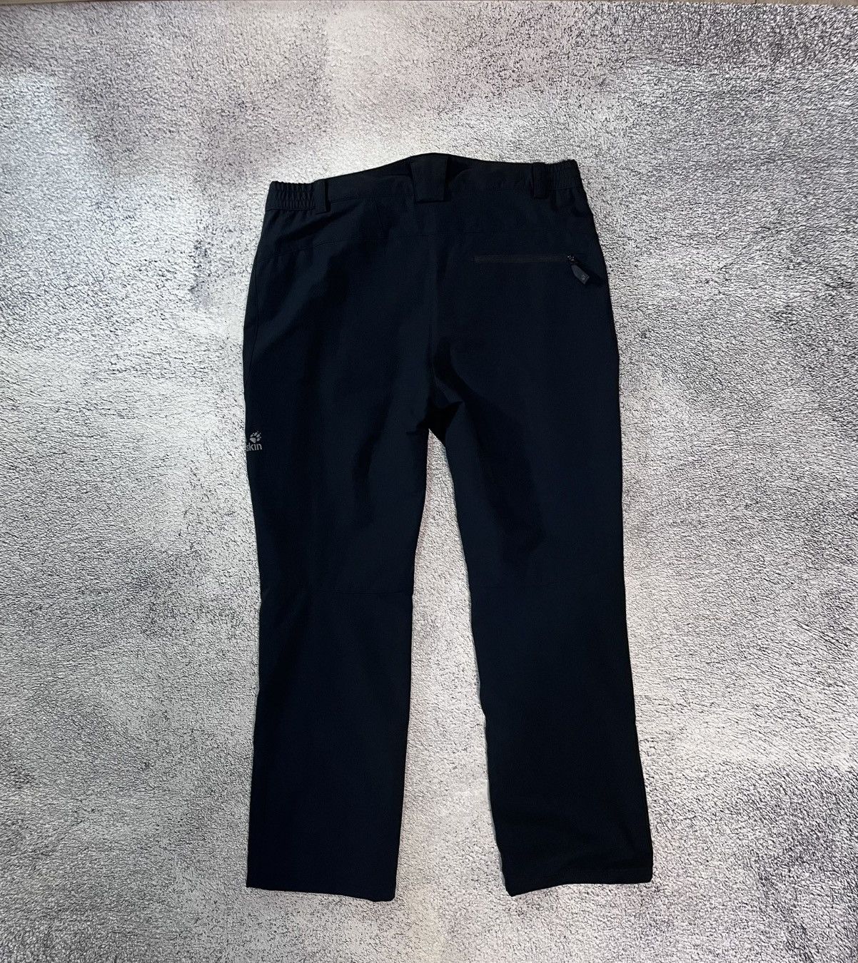 Jack Wolfskin Jack Wolfskin Flex Shield Softshell Pants Women Short USM Size 32" / US 10 / IT 46 - 4 Thumbnail