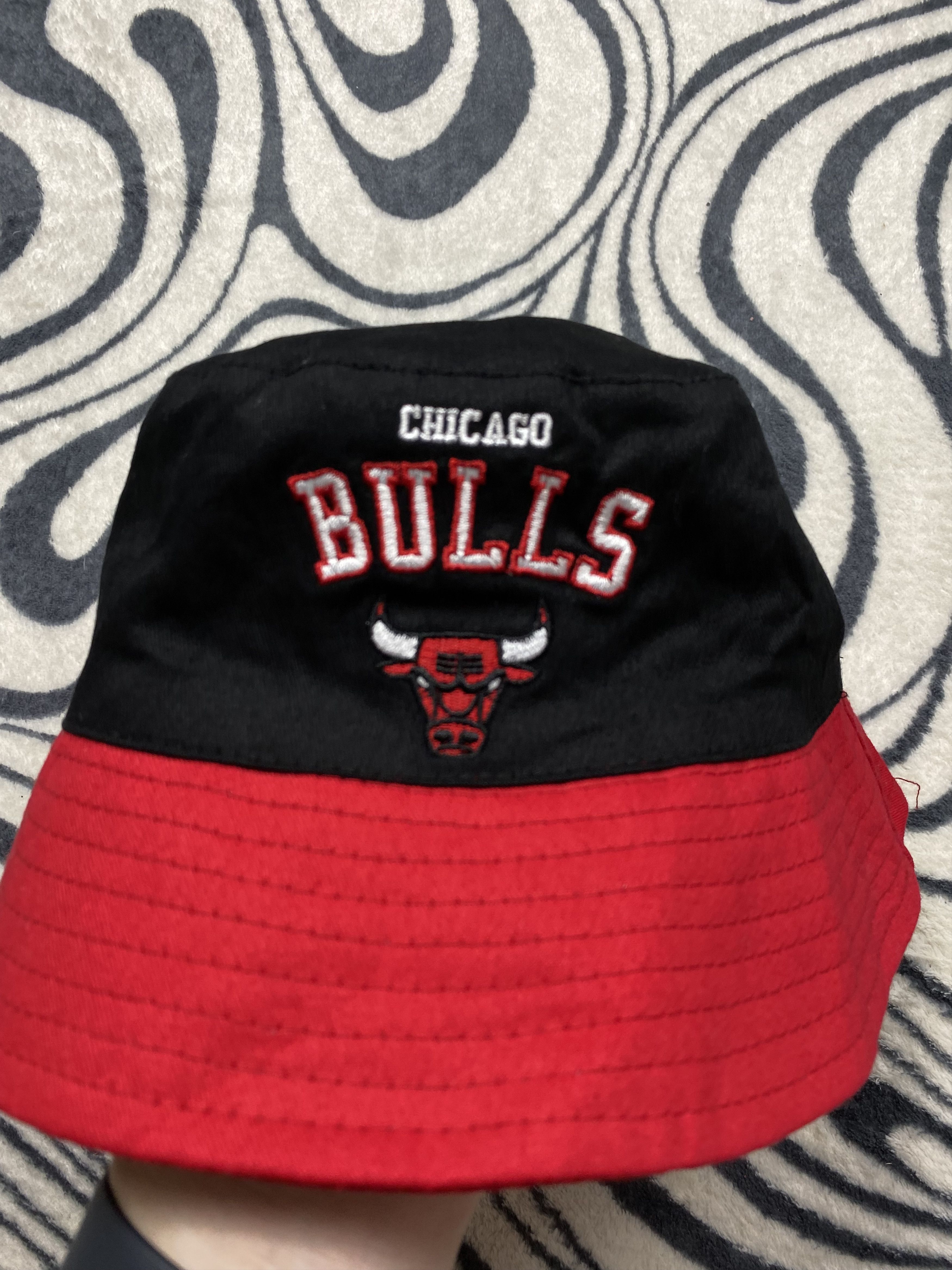 NBA × NHL × Vintage Chicago Bulls Vintage NHL Mens Bucket Hat Y2K Size ONE SIZE - 2 Thumbnail