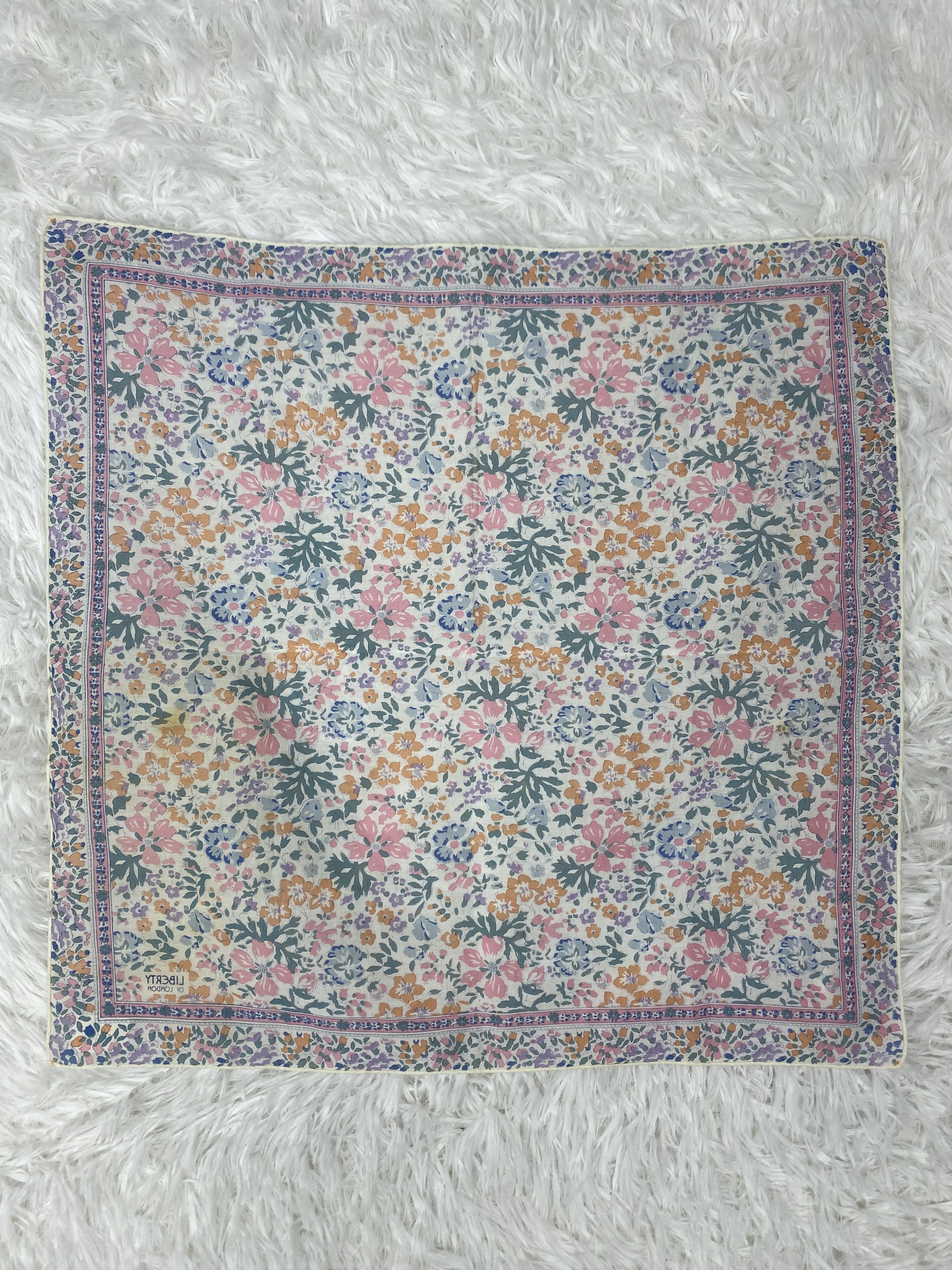 Liberty × Vintage Vintage Liberty Handkerchief Neckerchief PH0759 Size ONE SIZE - 4 Thumbnail