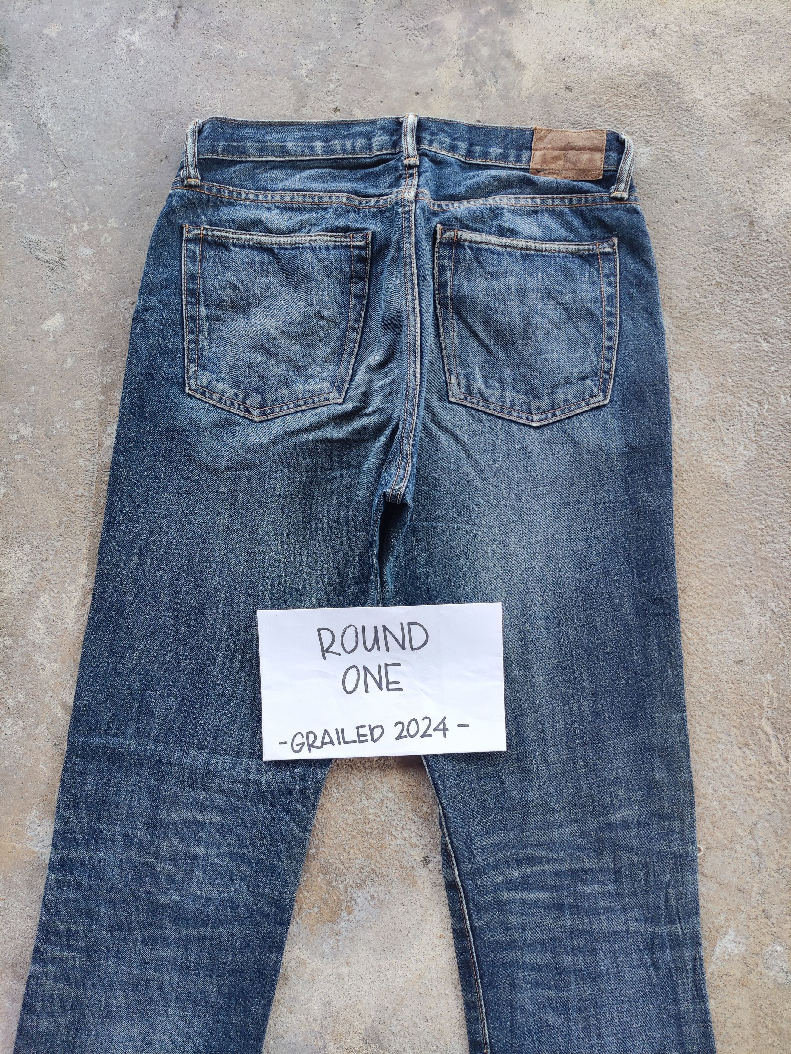 Gap × Jean Vintage Gap Distressed Faded Denim Pants Jeans W29 Size US 29 - 13 Thumbnail