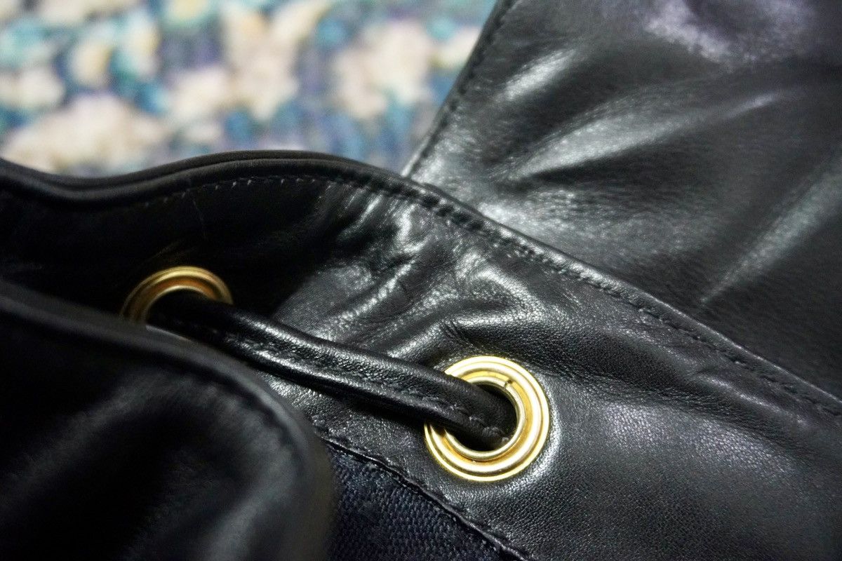 Gucci × Vintage Vtg Gucci bamboo bagpack in great condition Size ONE SIZE - 22 Thumbnail