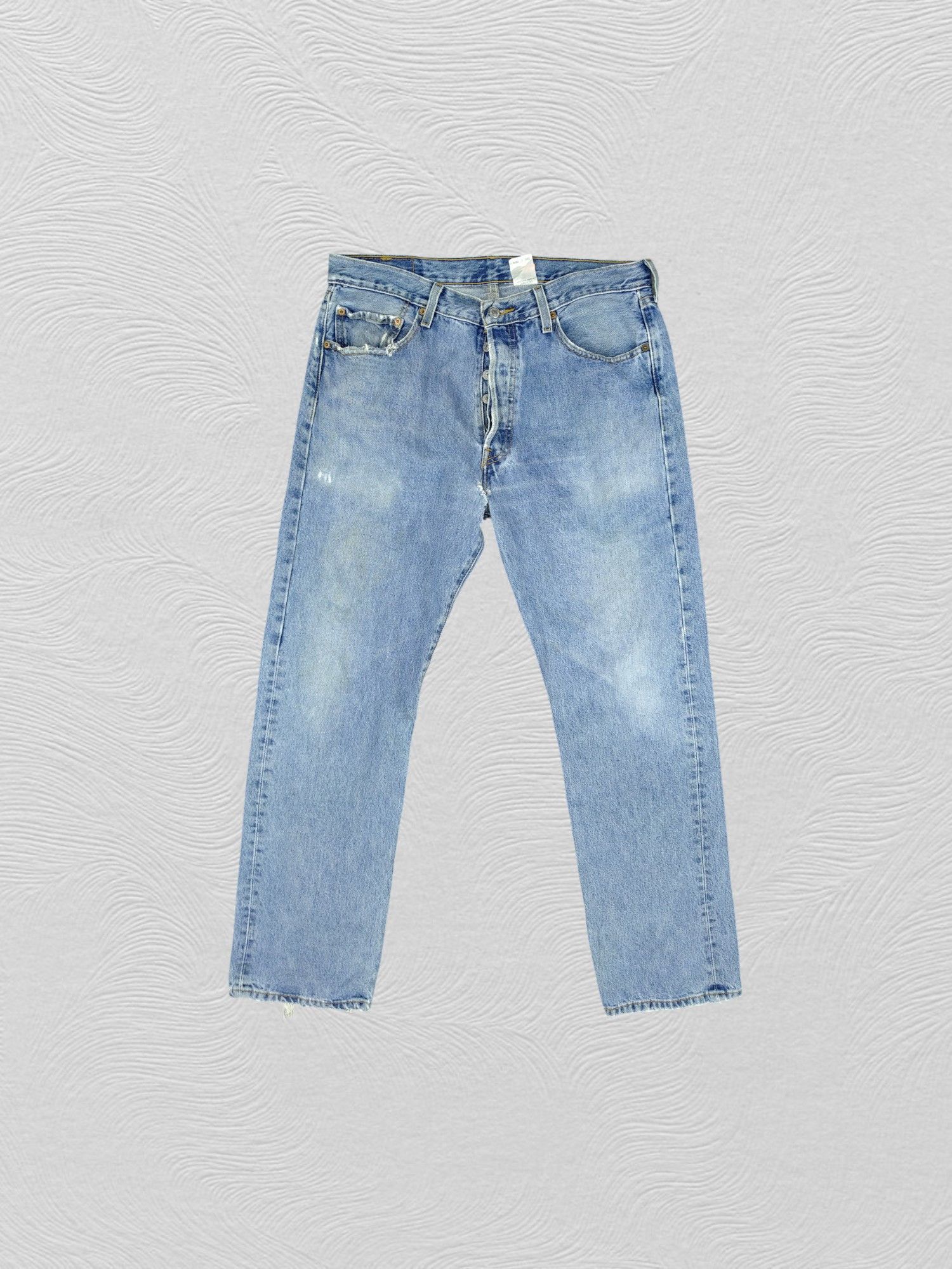 Levi's Vintage Levi's 501 Blue Wash Denim 34x31.5 -JN799 Size US 34 / EU 50 - 1 Thumbnail
