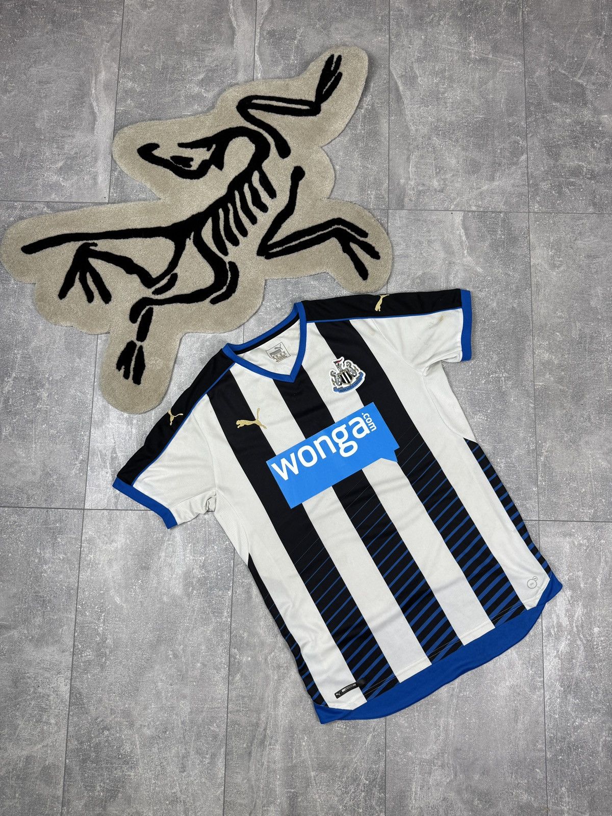 Puma × Vintage Mens Vintage Puma Newcastle United FC T-shirt soccer jersey Size US M / EU 48-50 / 2 - 1 Thumbnail