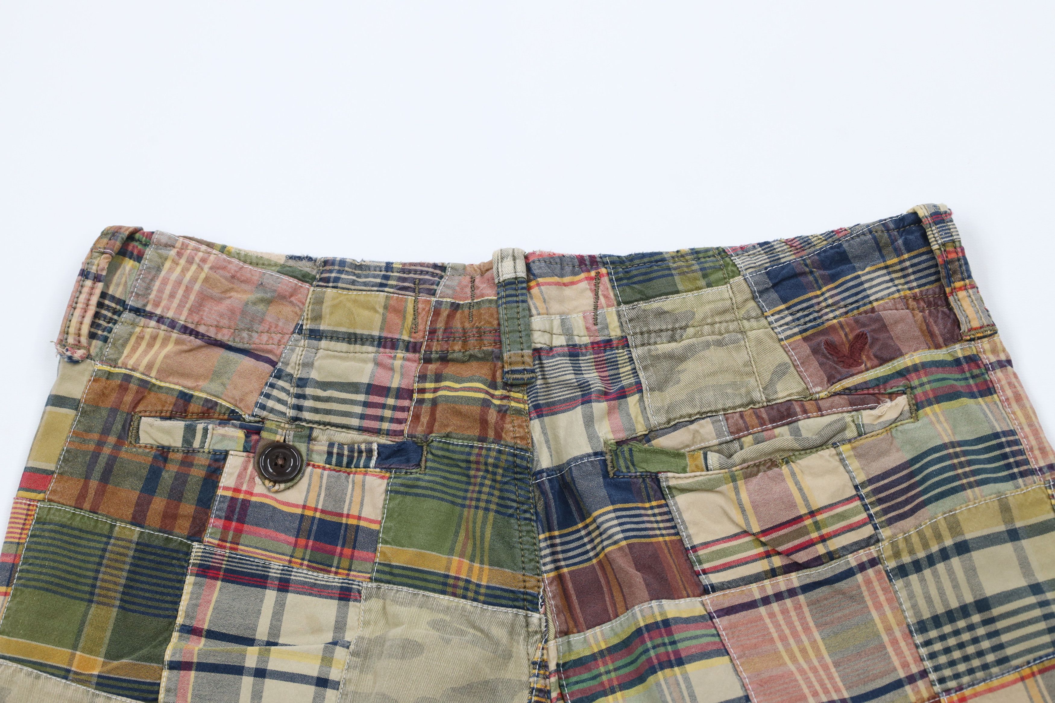 American Eagle Outfitters × Vintage Vintage American Eagle Patchwork Shorts Longer Length Size US 32 / EU 48 - 13 Thumbnail