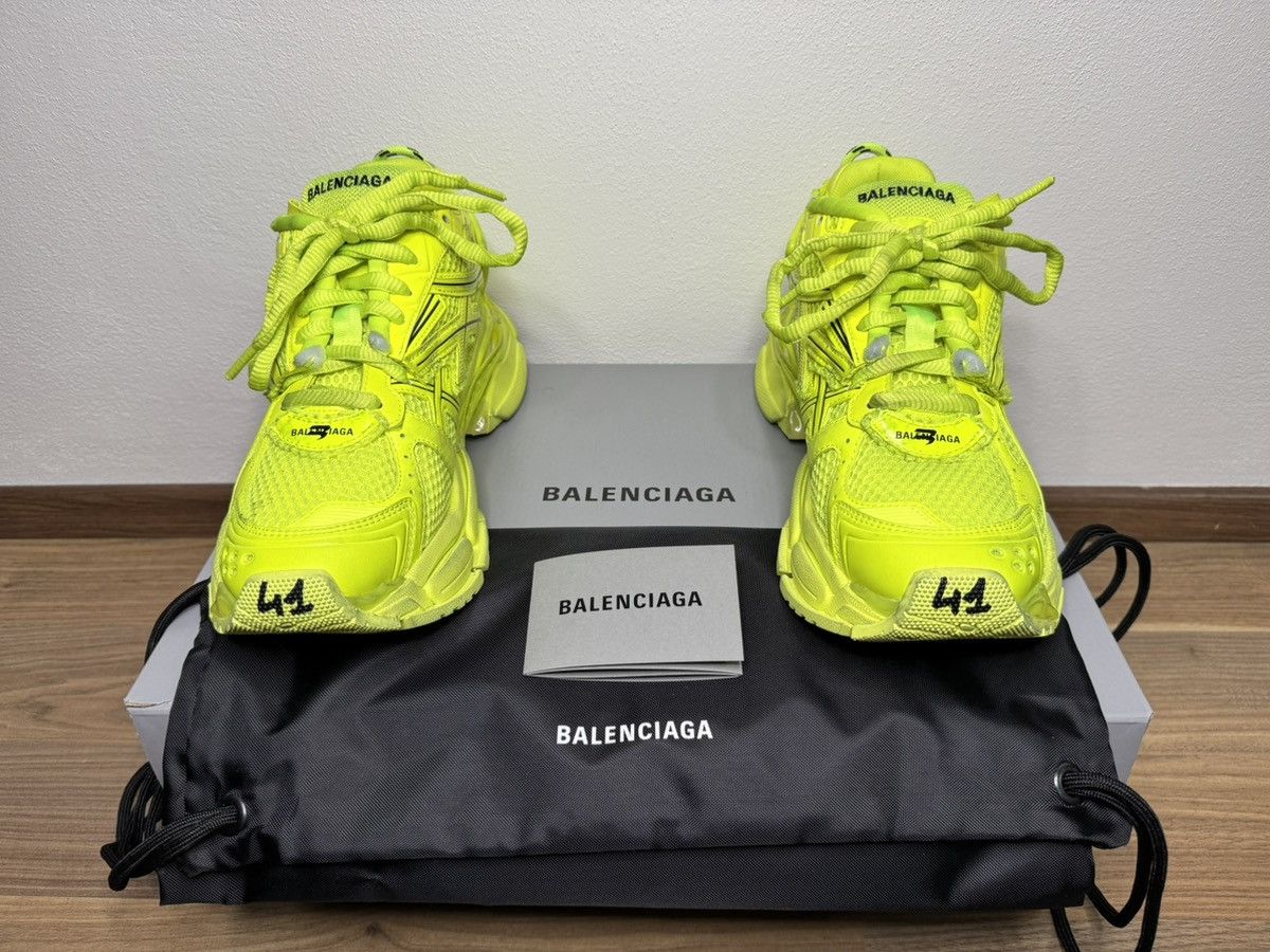 Balenciaga Balenciaga runner (FLUO) Size US 8 / EU 41 - 13 Thumbnail