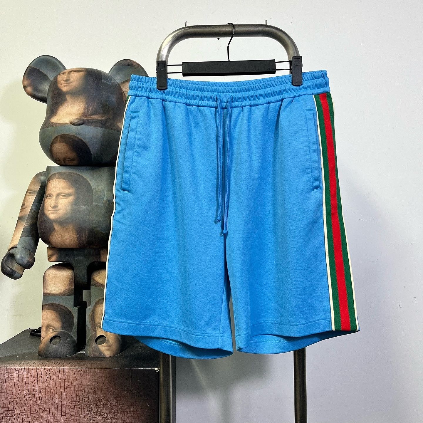 Gucci Gucci Striped Logo Sweatshorts Blue Size L Size US 32 / EU 48 - 1 Thumbnail