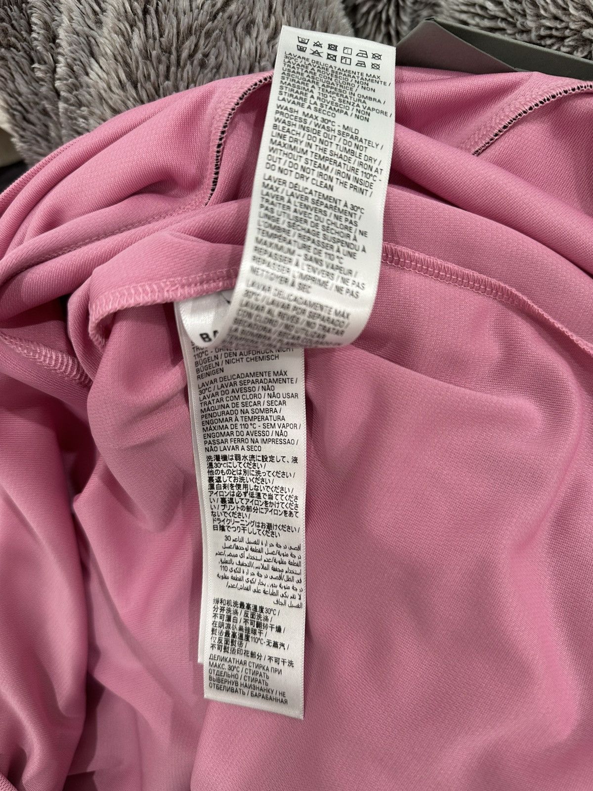 Balenciaga Balenciaga Pink Soccer Paris Jersey Longsleeve BNWT Size US M / EU 48-50 / 2 - 10 Thumbnail