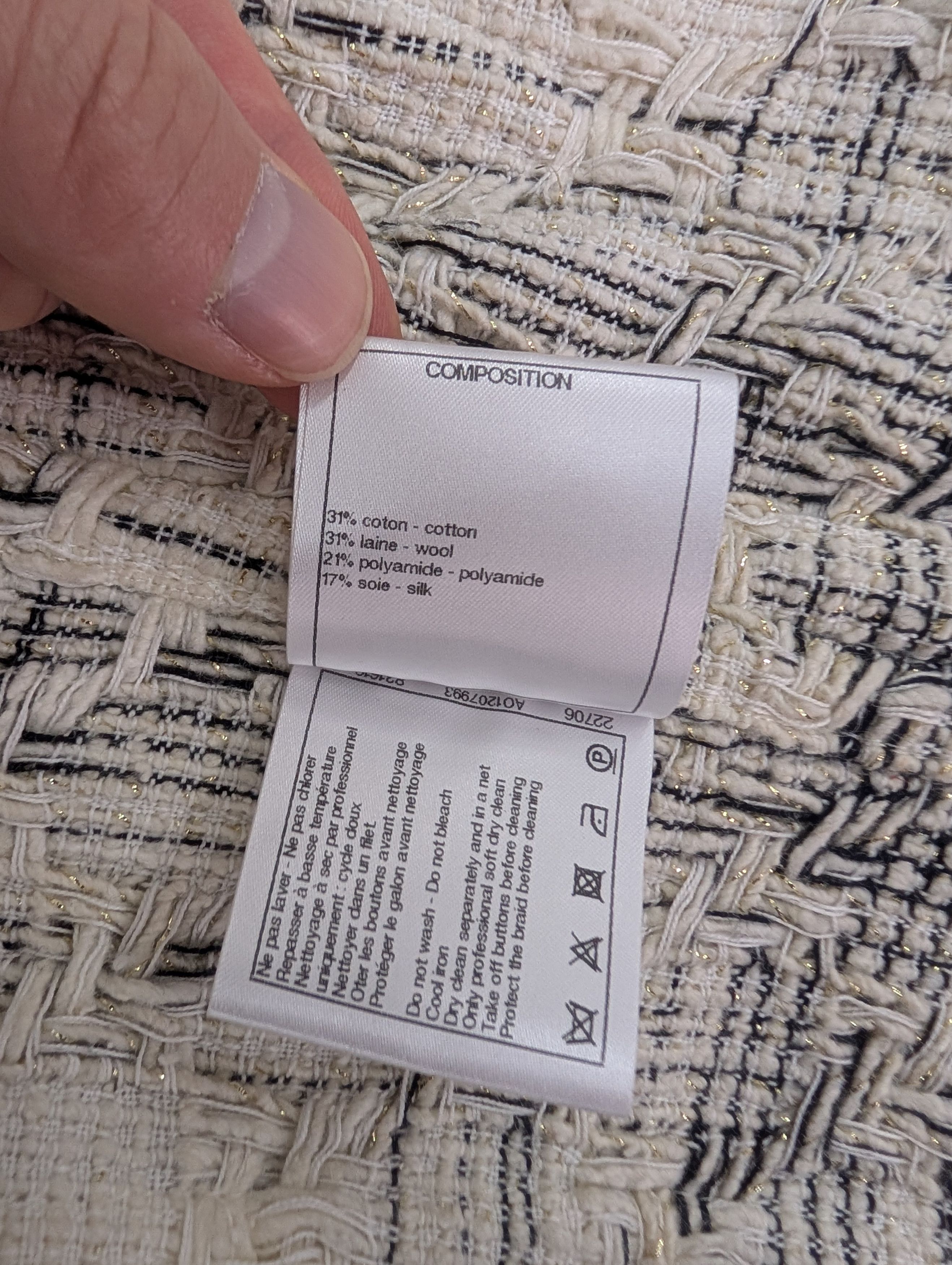 Chanel Chanel White Tweed Vest Jacket Size M / US 6-8 / IT 42-44 - 8 Thumbnail