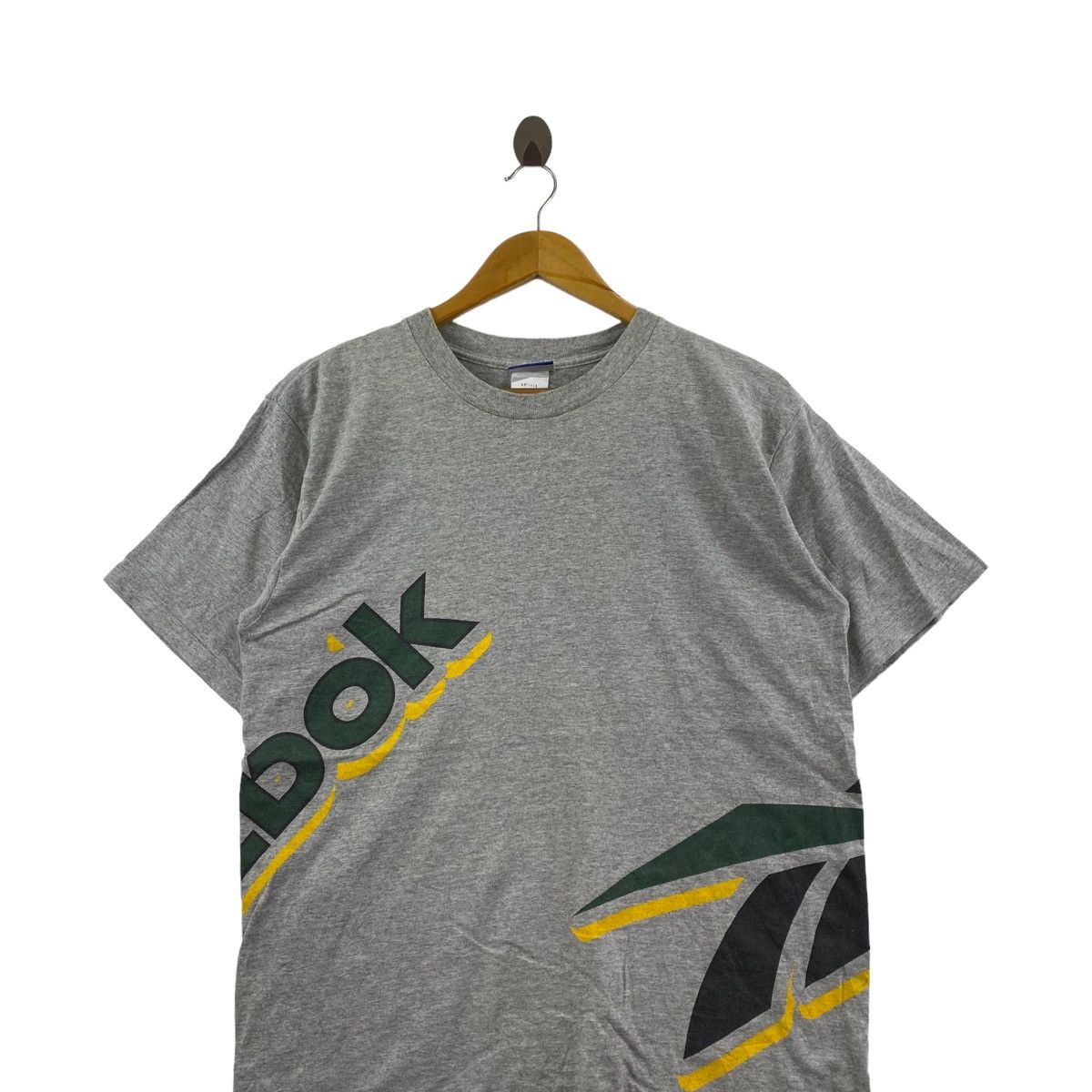 Reebok × Vintage Vintage 90s REEBOK SPORT Brand Print Grey Short Sleeve Shirt Size US M / EU 48-50 / 2 - 2 Thumbnail