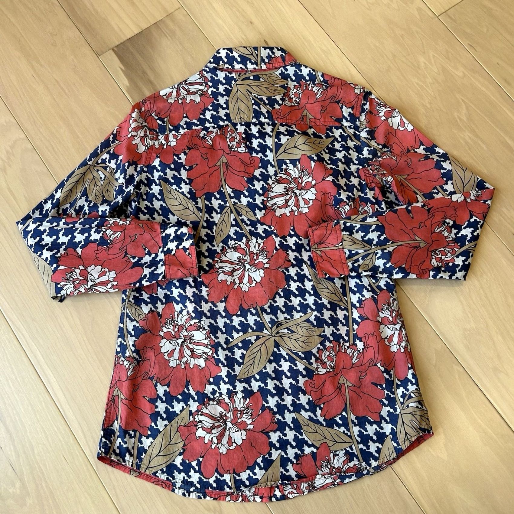 J.McLaughlin J McLaughlin Floral Blouse Button Up Long Sleeve Women's Small Size S / US 4 / IT 40 - 4 Thumbnail