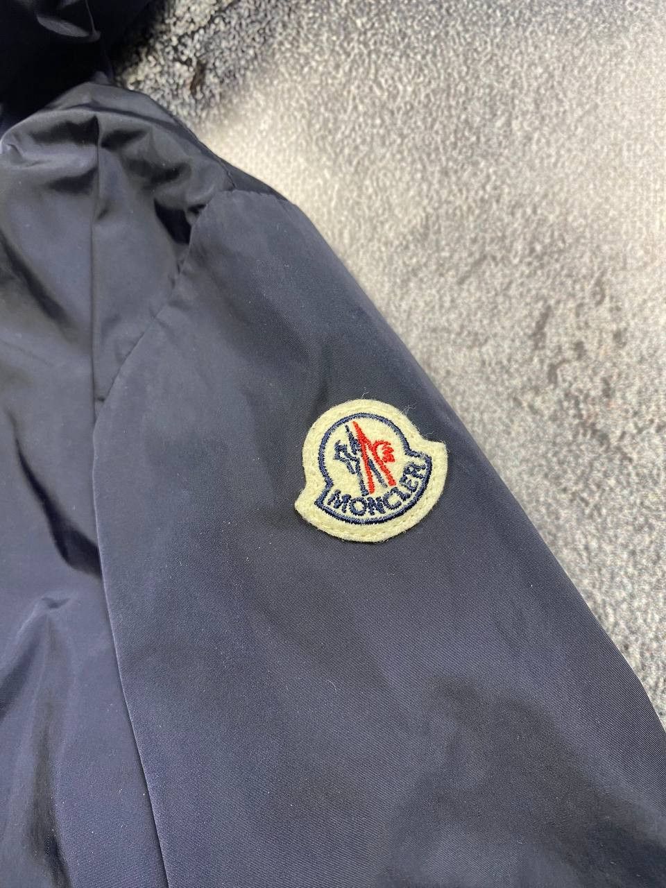 Moncler MONCLER Kids' Navy Logo Patch Lightweight Shell Size XXS / US 00 / IT 34 - 2 Thumbnail