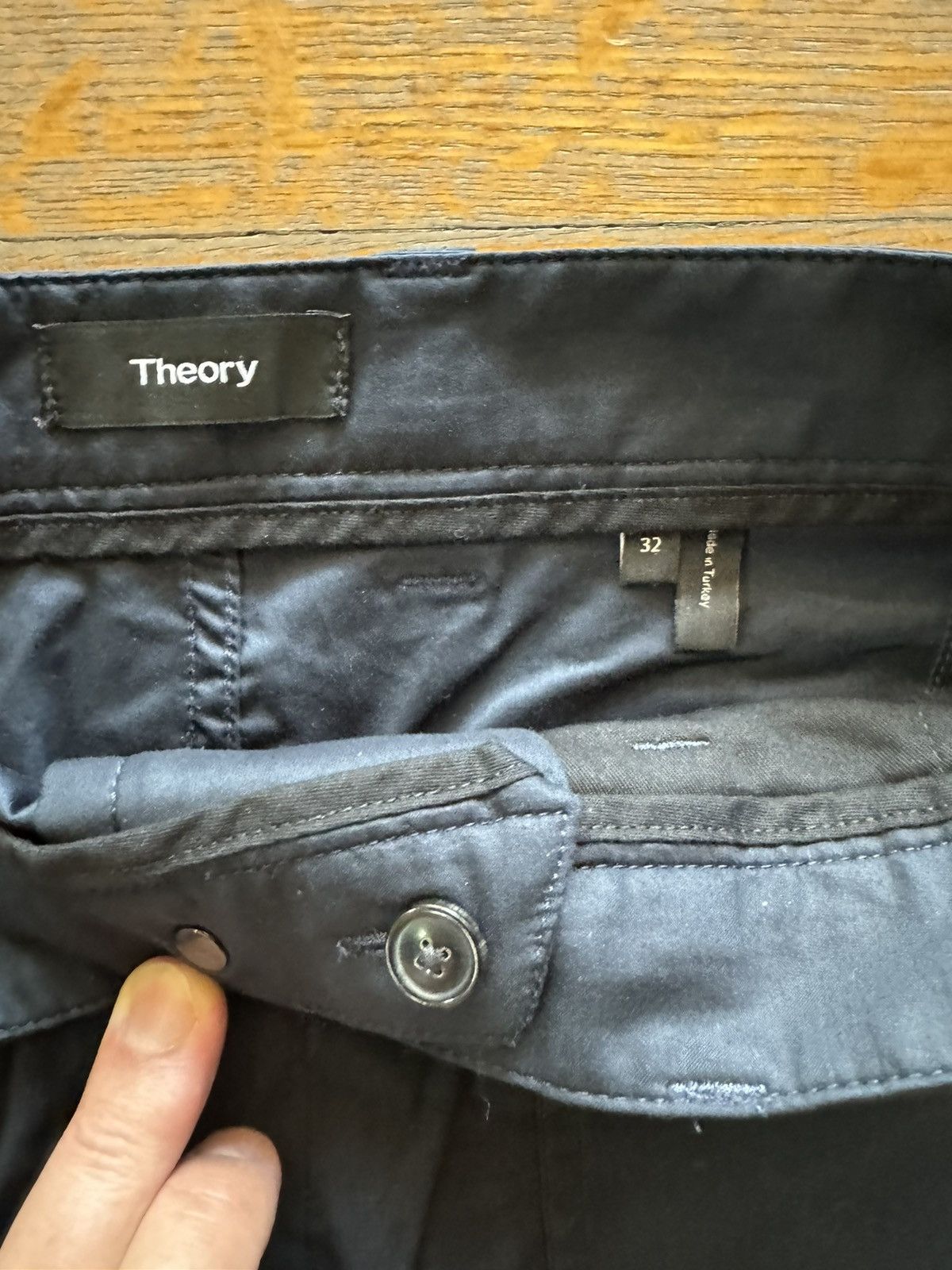 Theory Theory Navy Ditmas Cargo Shorts Size US 32 / EU 48 - 5 Thumbnail