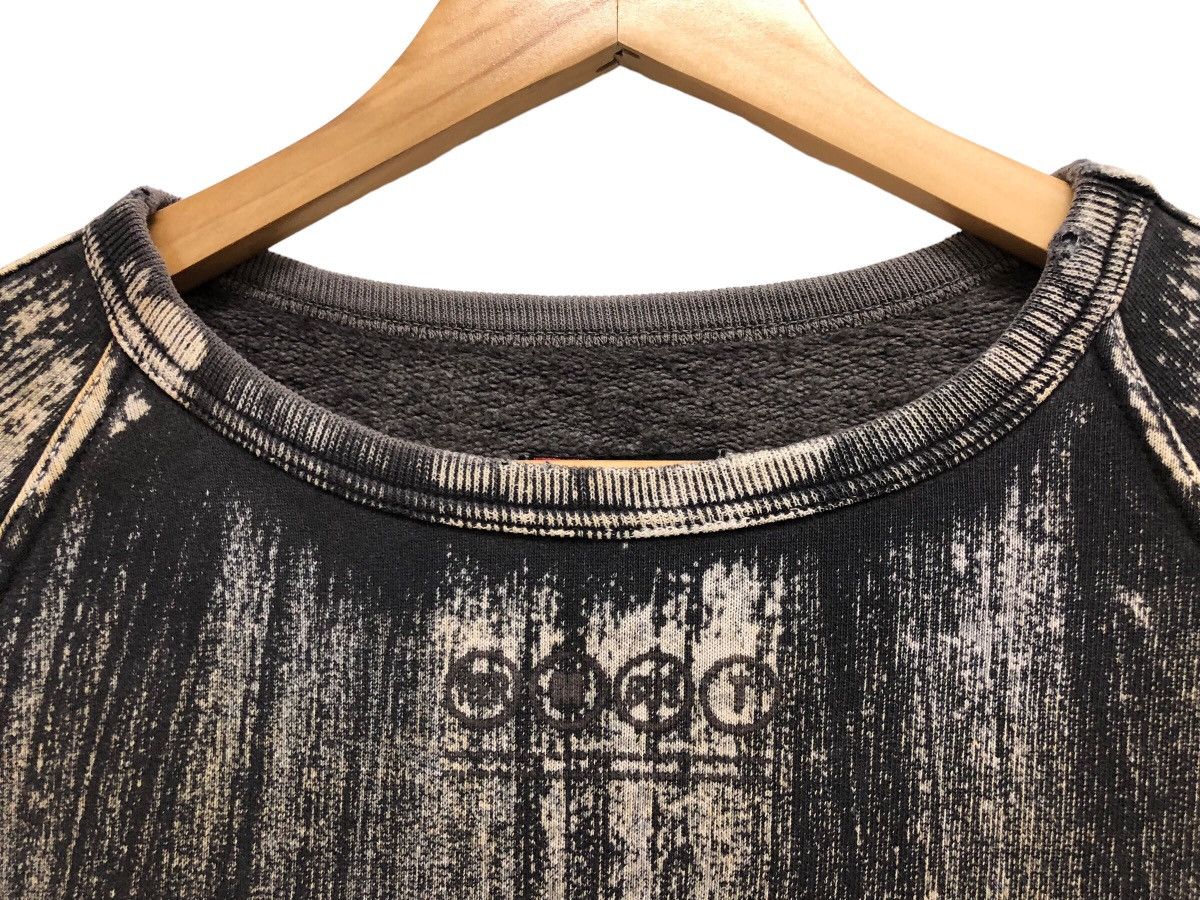 Diesel Y2K 🔥 TRIOMPHE CHROMATIC GREY GRADIENT CYBERPUNK JUMPER Size US M / EU 48-50 / 2 - 5 Thumbnail
