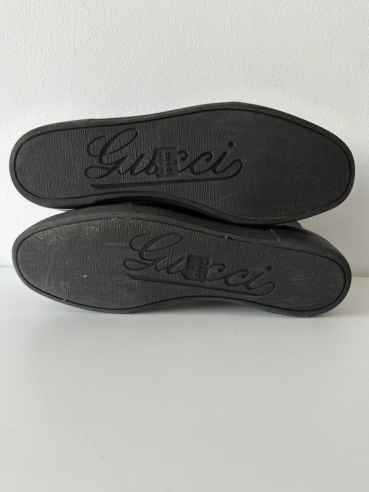 Gucci GUCCI micro guccissima black leather sneakers 391499 Size US 9.5 / IT 39.5 - 9 Thumbnail