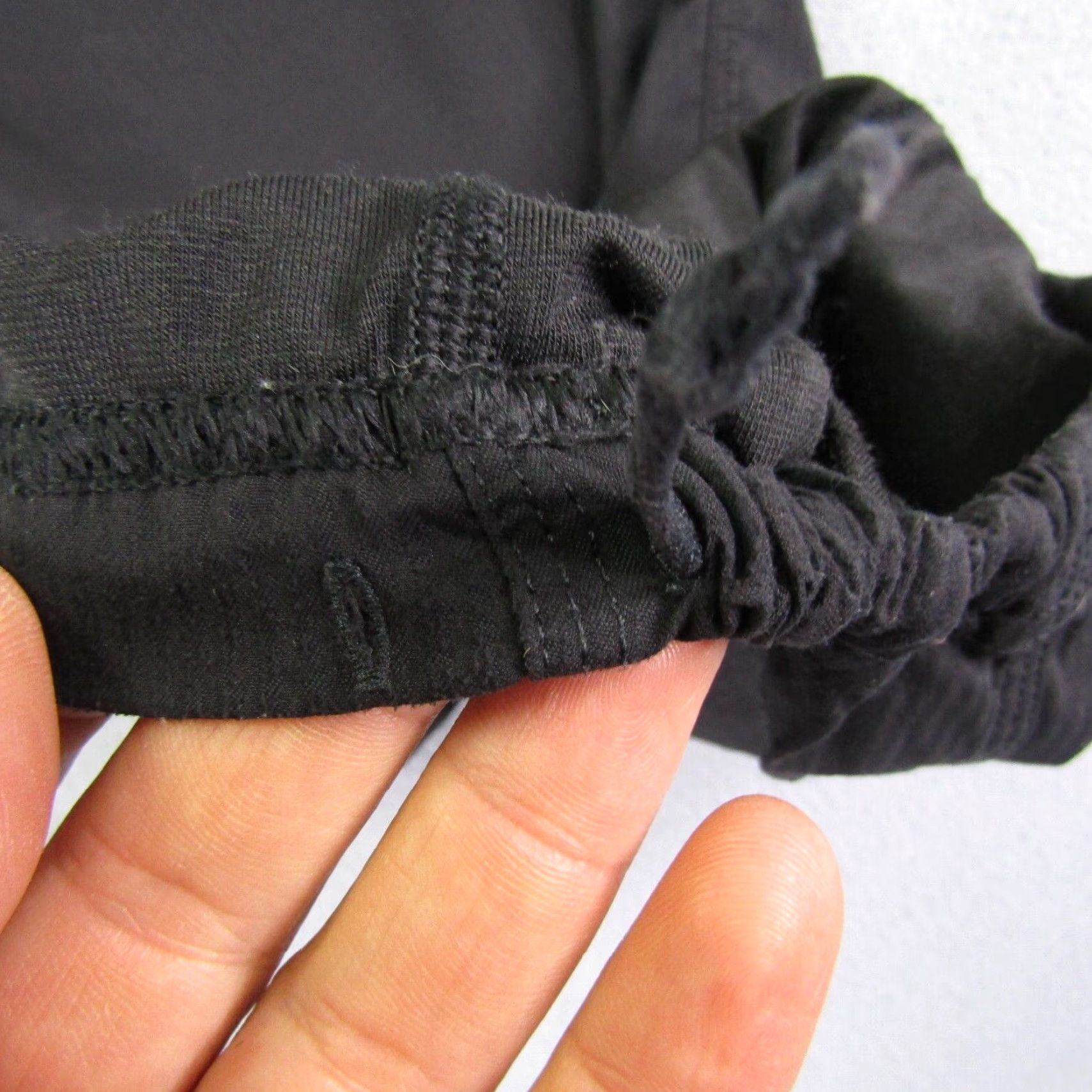 Lululemon Lululemon Pants Women 12 Black Jogger Activewear Yoga Gym Dance Studio III Elastic Waist Pockets 31in Inseam Size 34" / US 12 / IT 48 - 5 Thumbnail