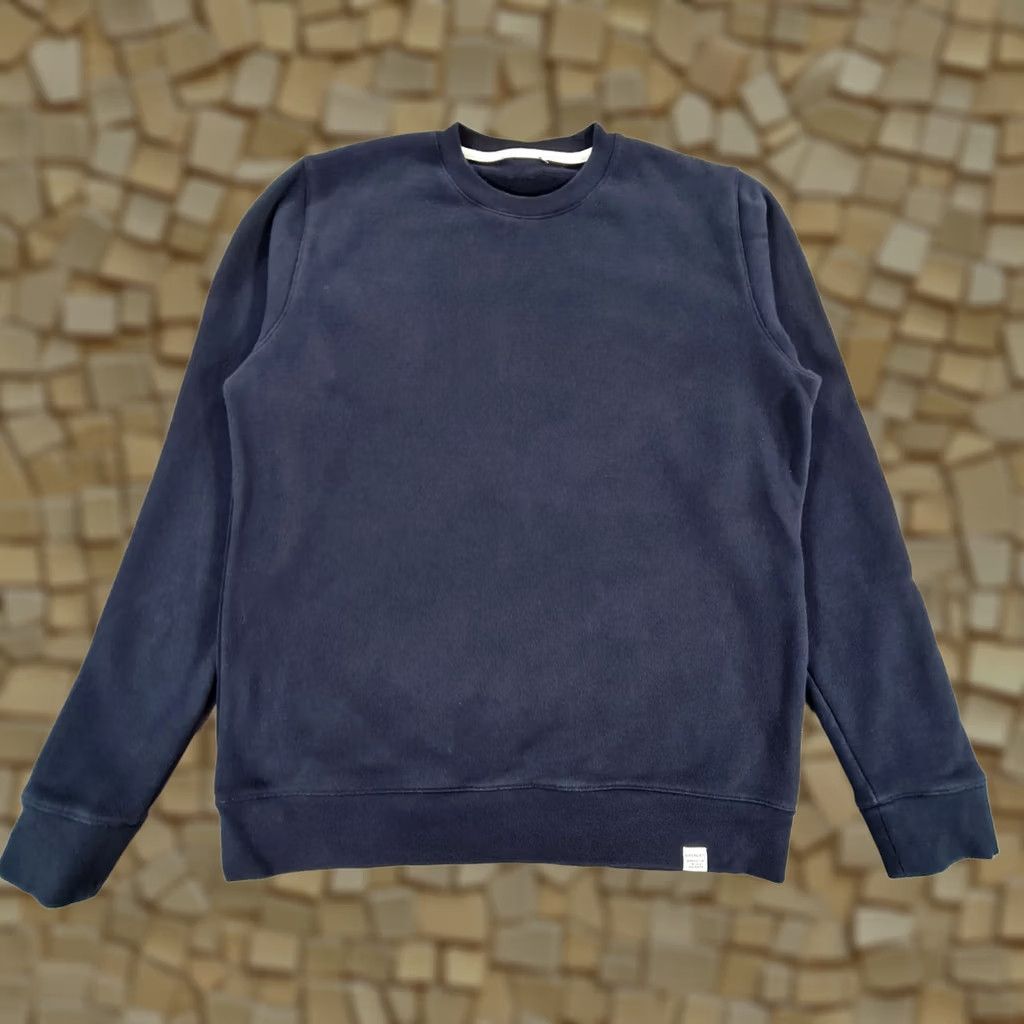 Norse Projects Norse Projects Mens Sweatshirt Navy Blue Medium Classics Crew Sweater Size US M / EU 48-50 / 2 - 1 Thumbnail